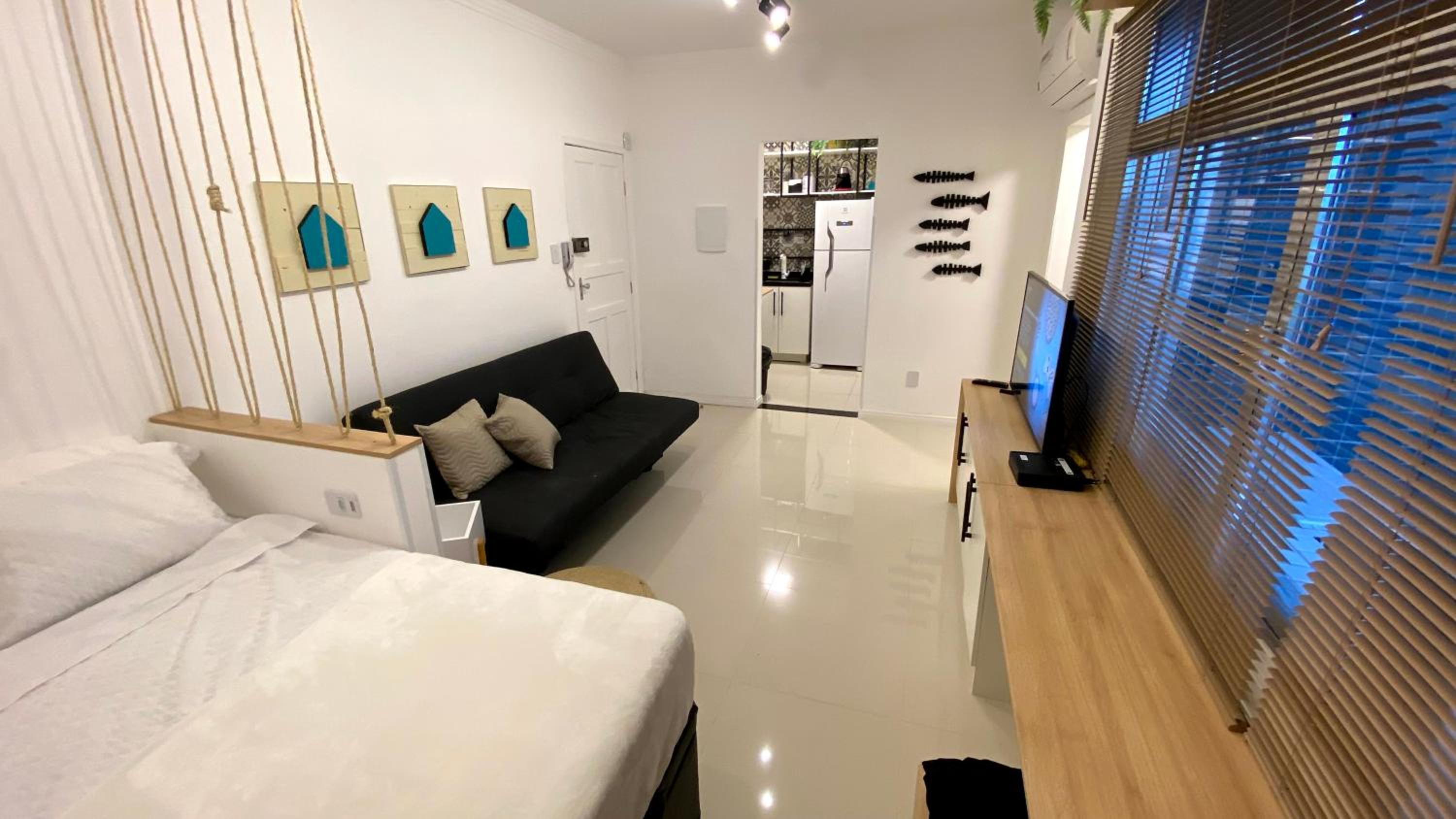 Studio Apartment - Photo 6