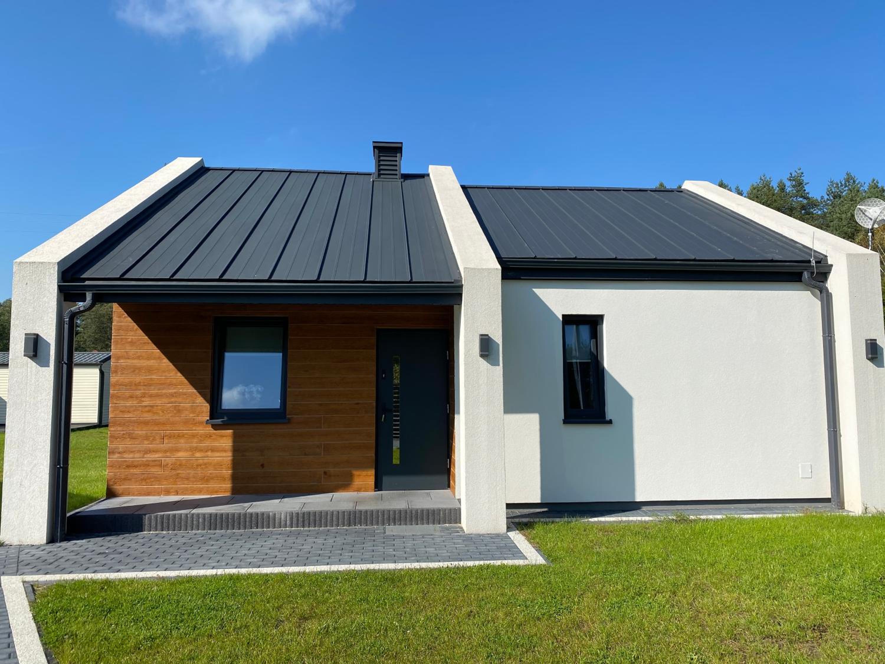 Three-Bedroom House photo 1