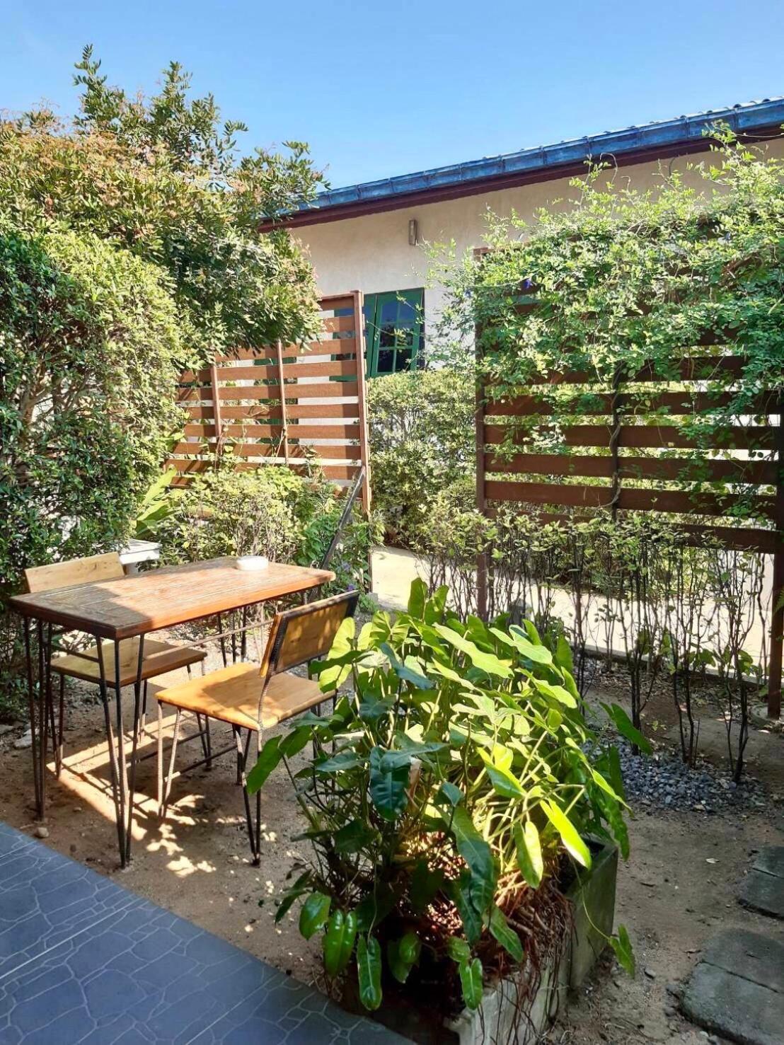 King Room with Garden View photo 3