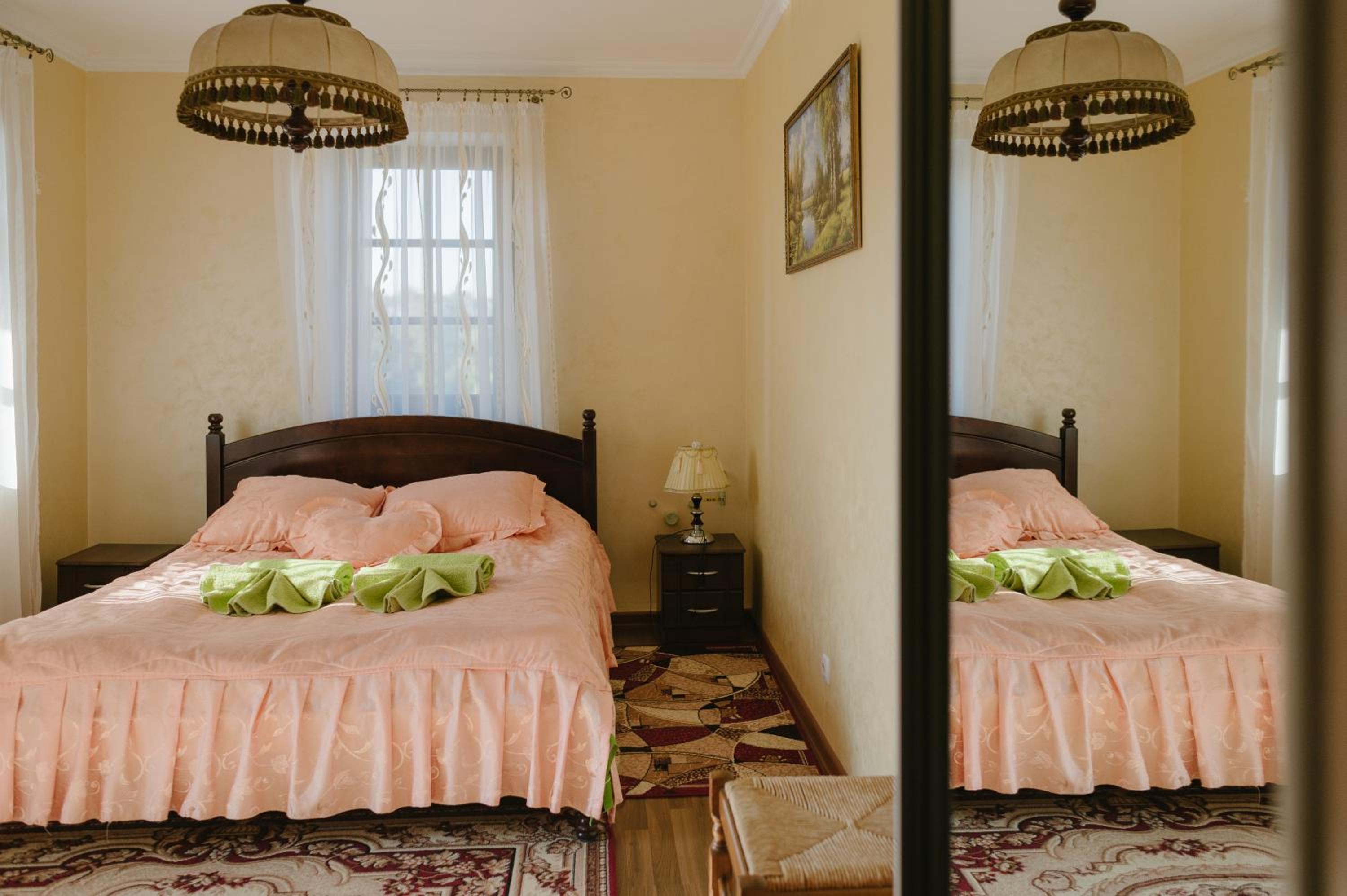 Deluxe Double Room with Balcony photo 2
