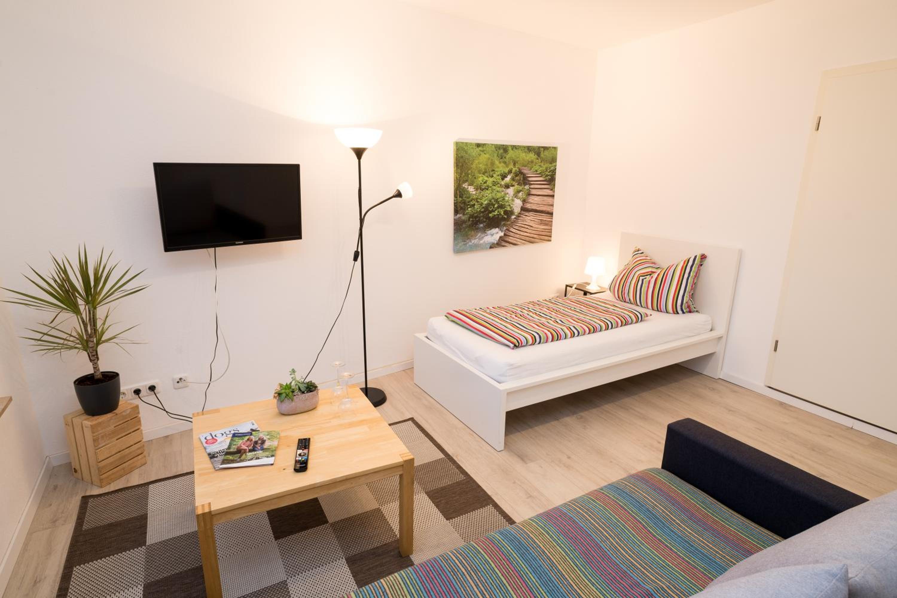One-Bedroom Apartment photo 2