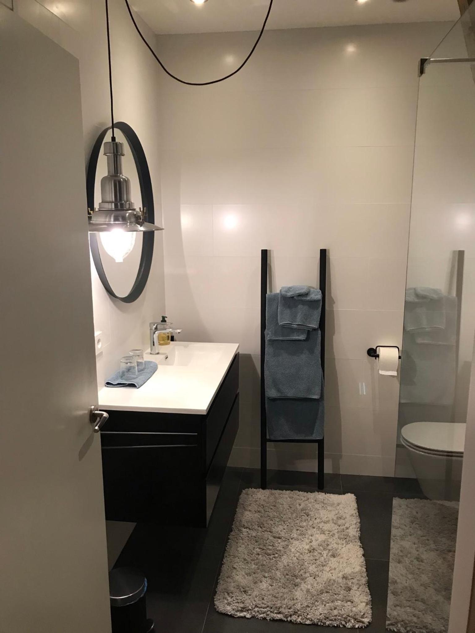 Deluxe King Room photo 3
