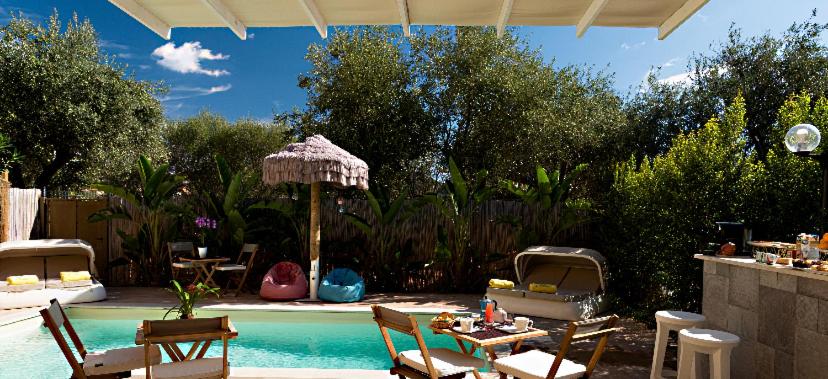 King Room with Pool View photo 3