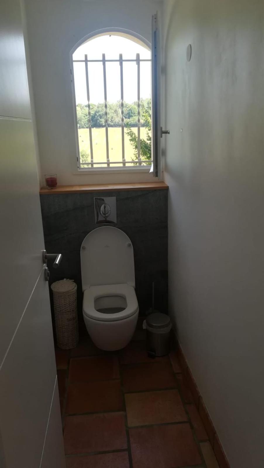 Quadruple Room - Photo 12