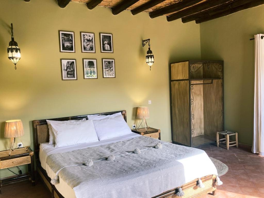 Double Room with Garden View - Photo 2