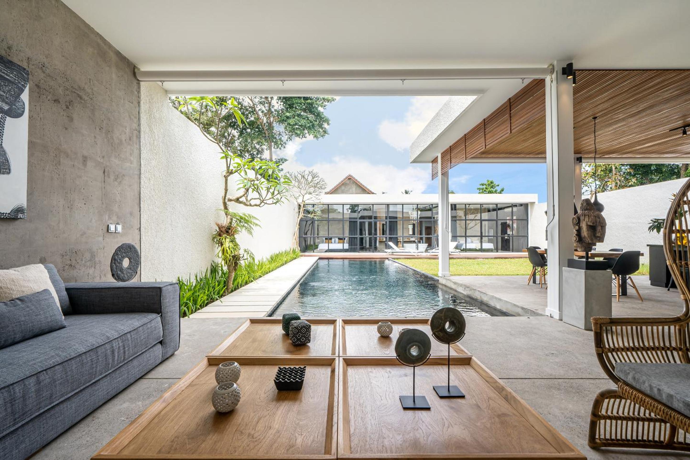 Villa with Private Pool - Photo 21