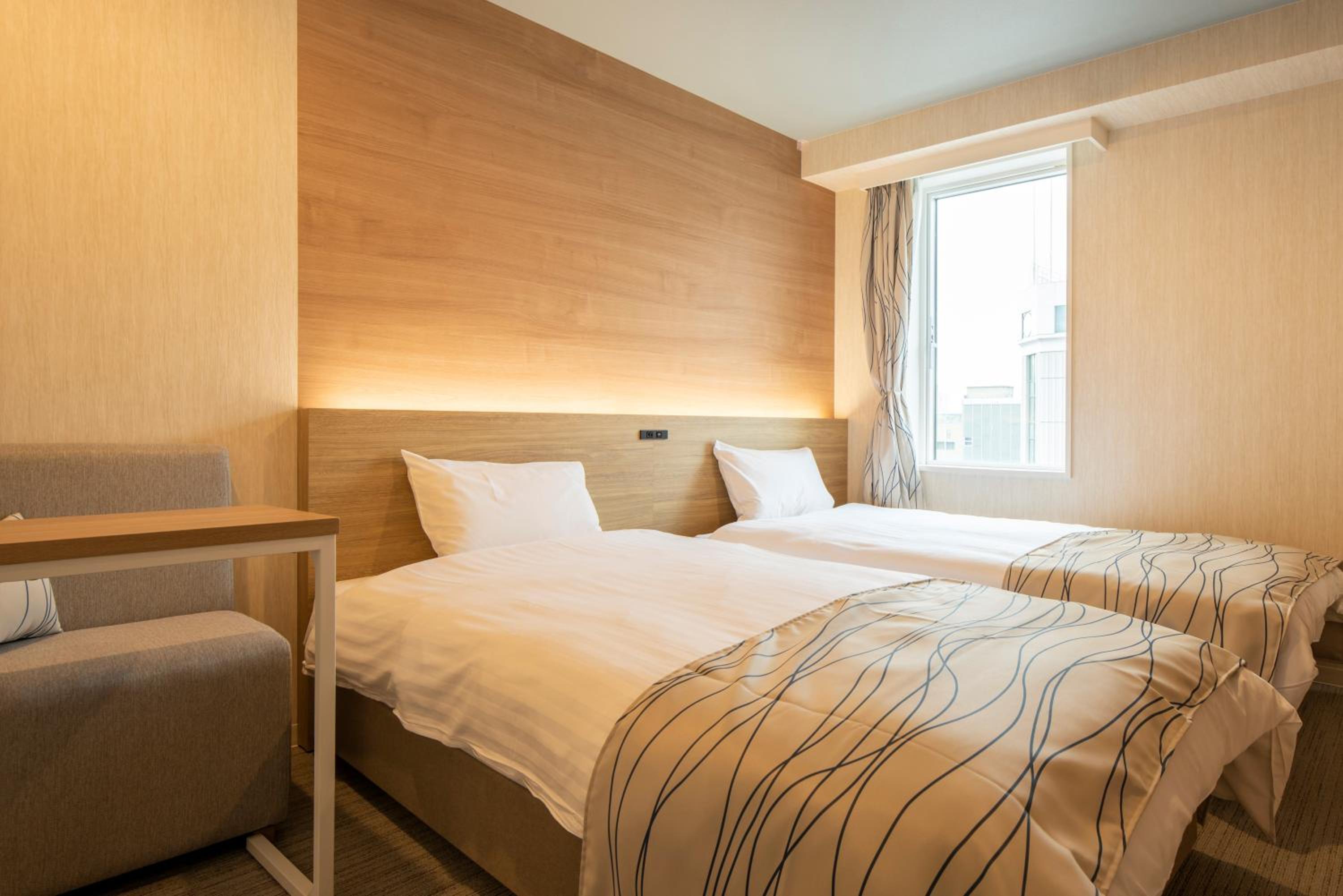 Standard Twin Room - Photo 1