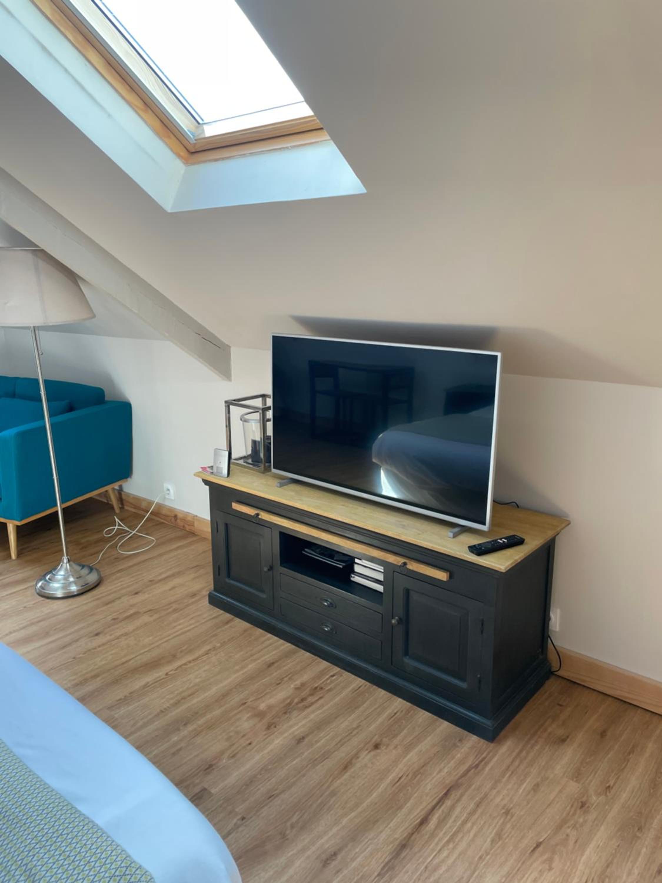 Deluxe Suite with View photo 3