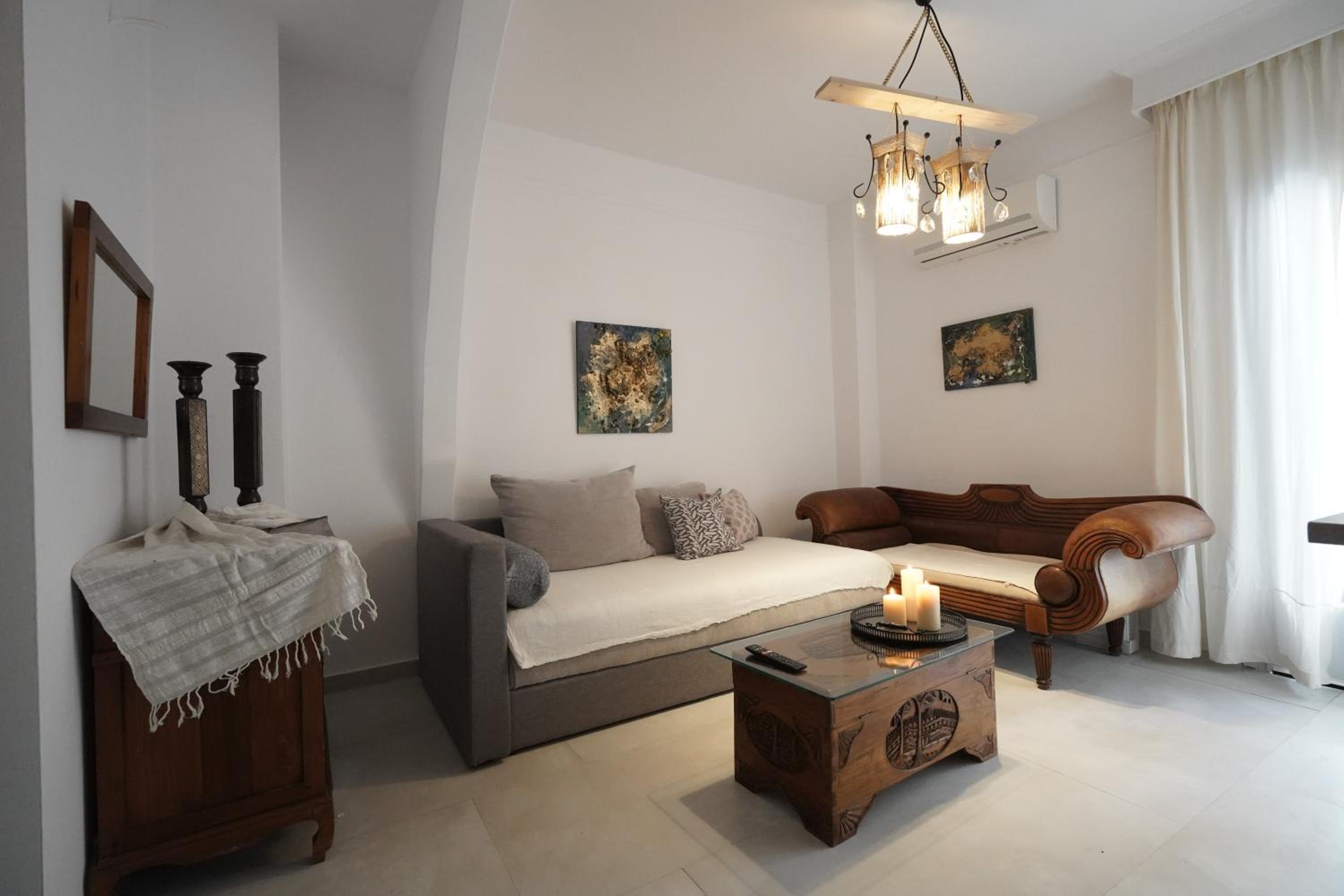 One-Bedroom Apartment - Photo 27
