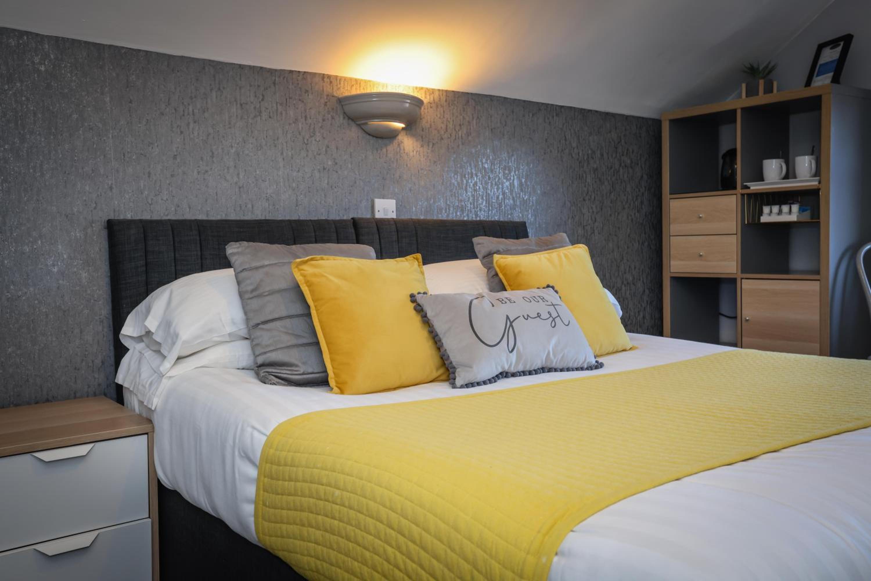 Triple Room photo 2