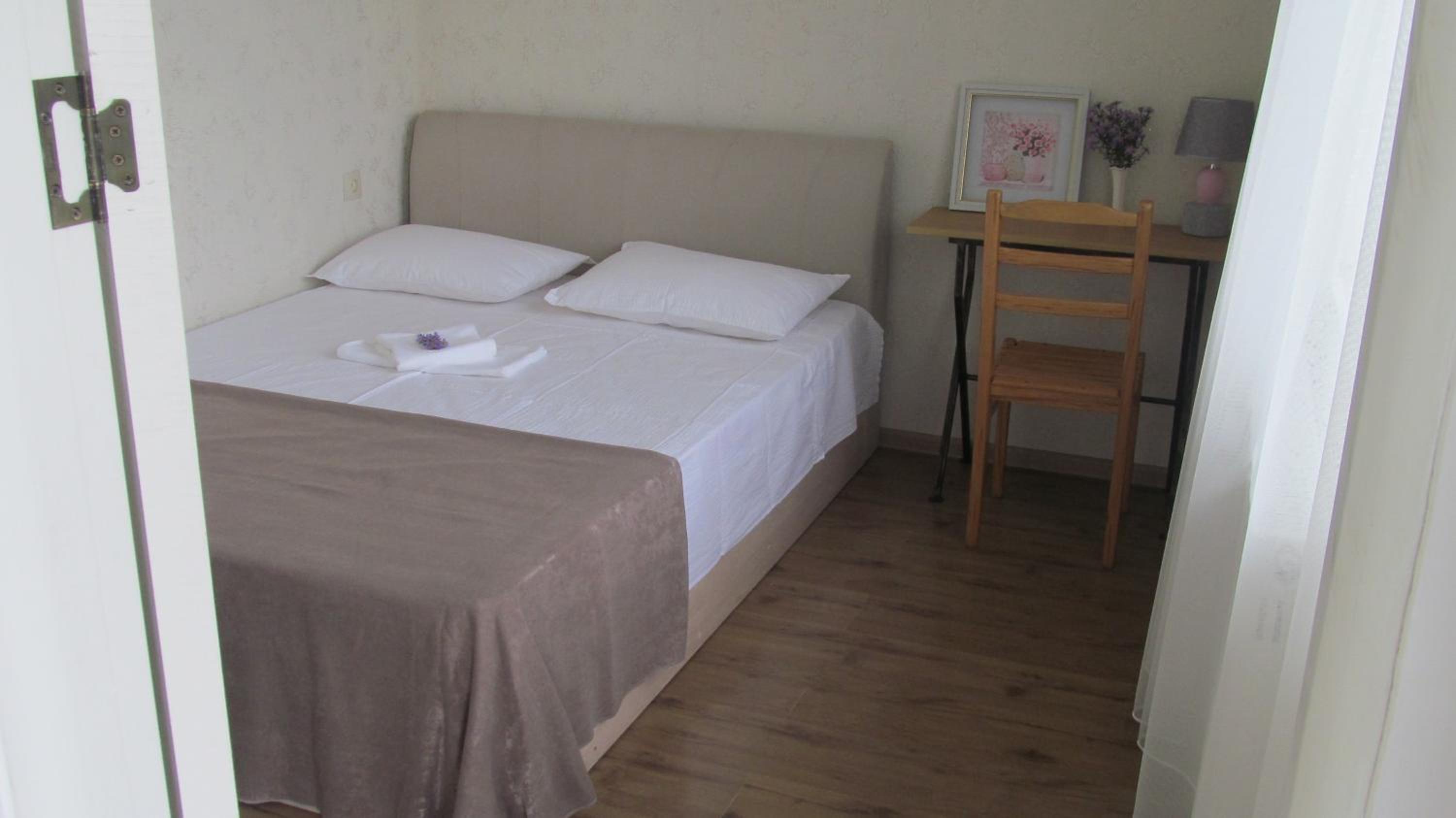 Deluxe Double Room with Bath photo 1