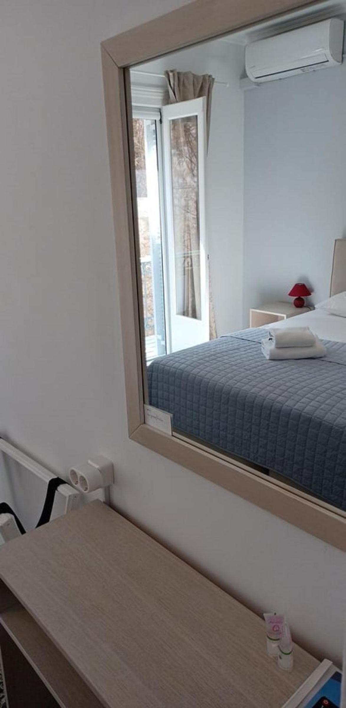 Economy Double Room - Photo 3