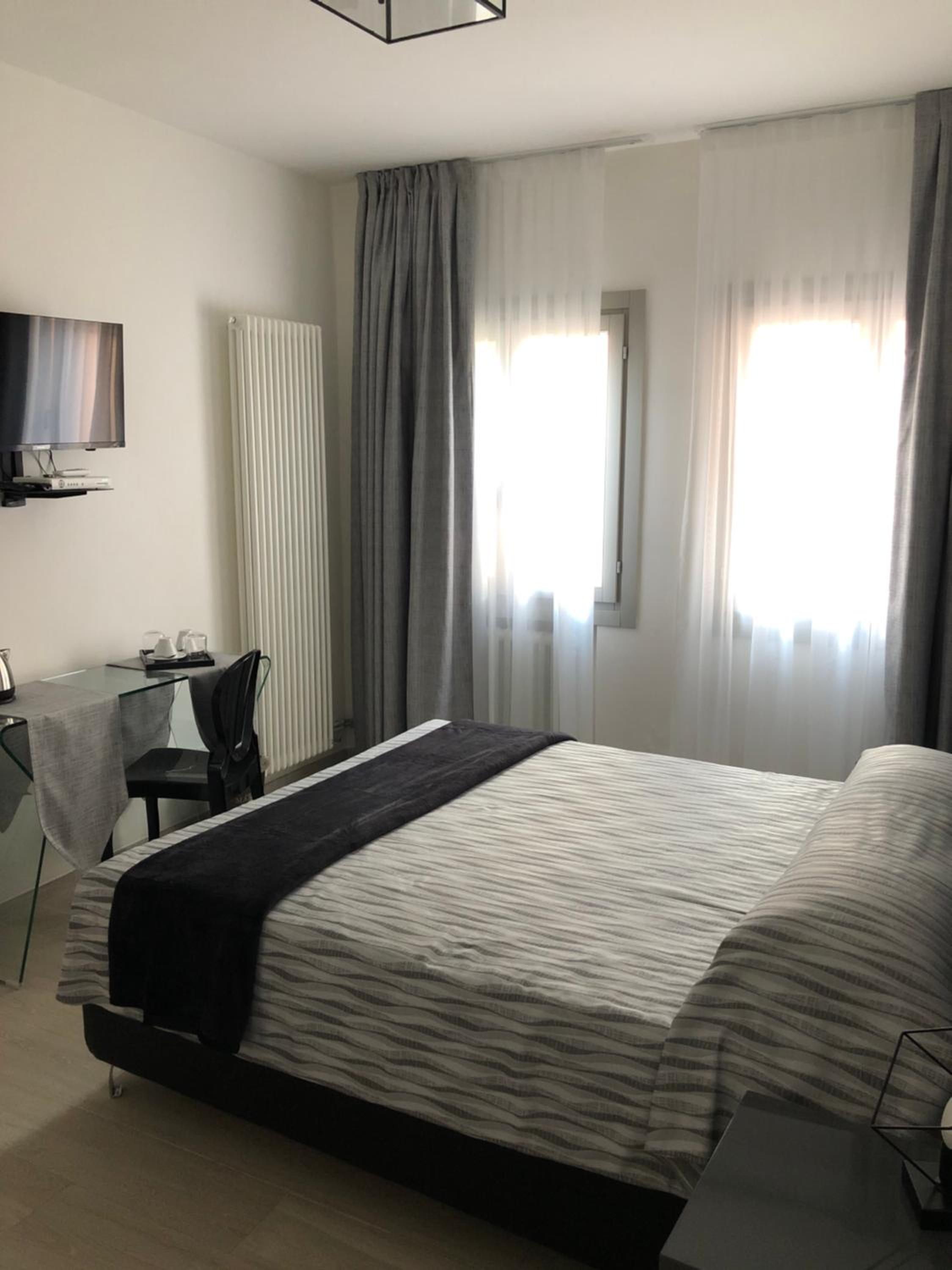 Deluxe Double Room - Annex photo 3