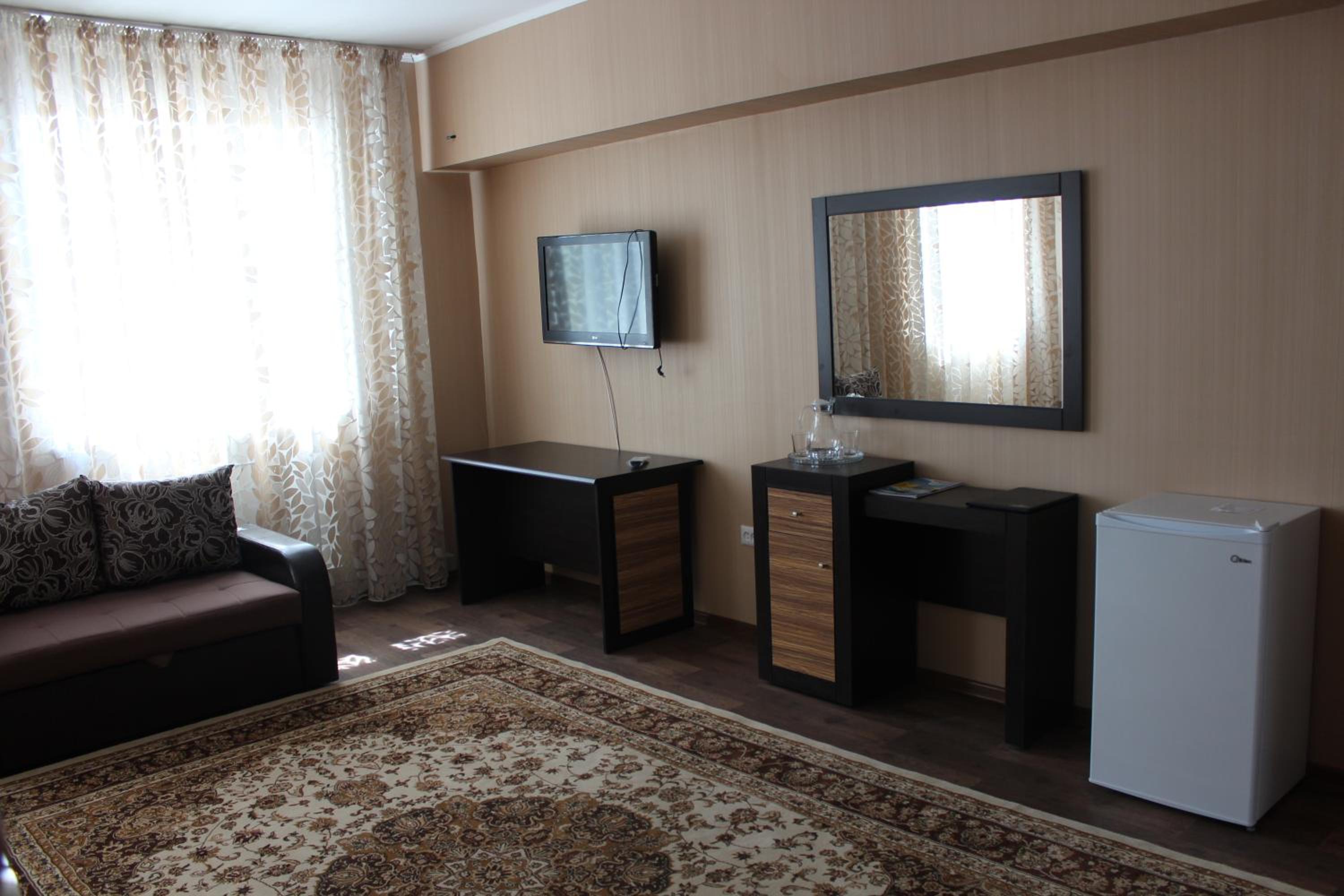 Classic Triple Room - Photo 1