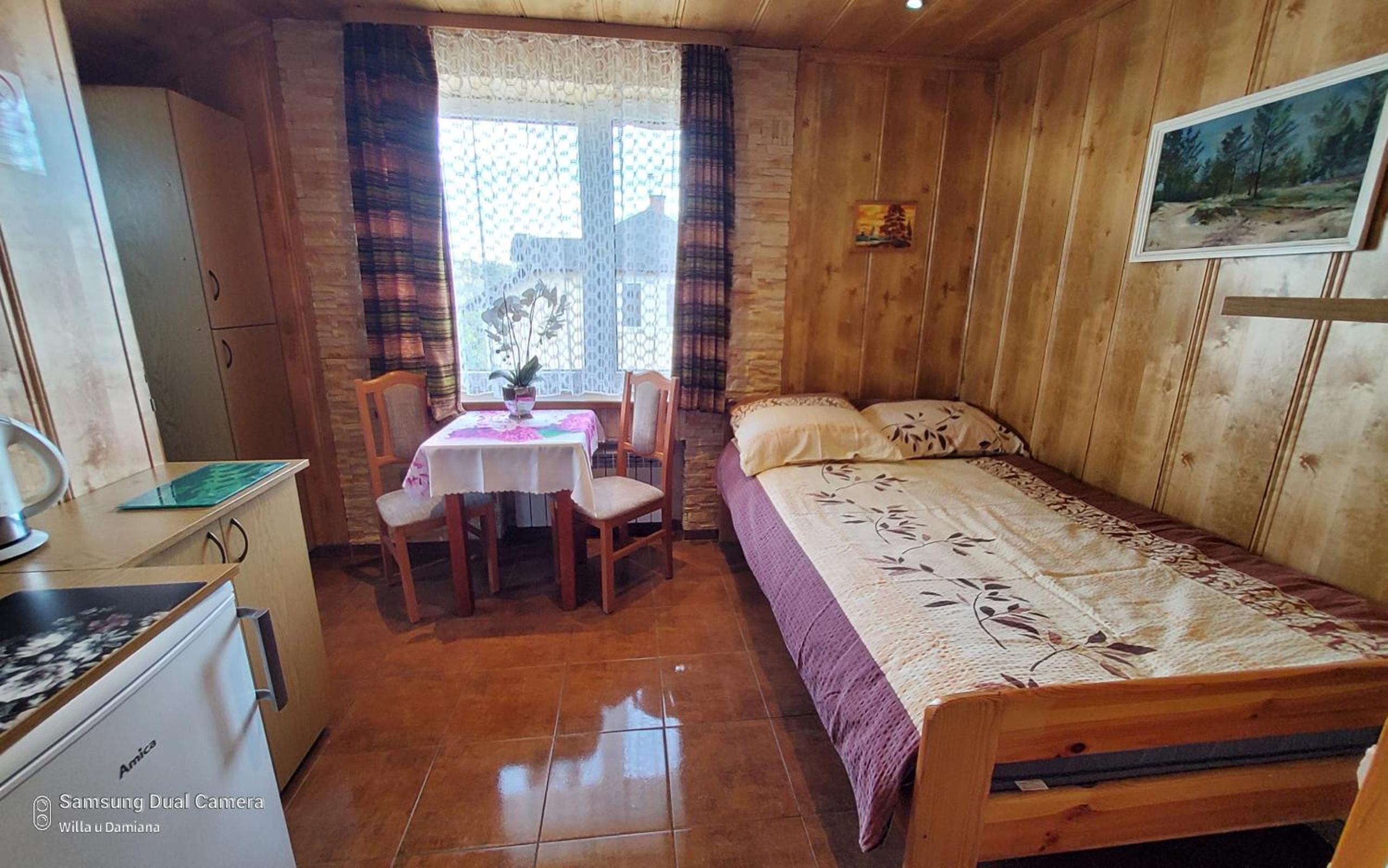 Double Room with Private Bathroom photo 1