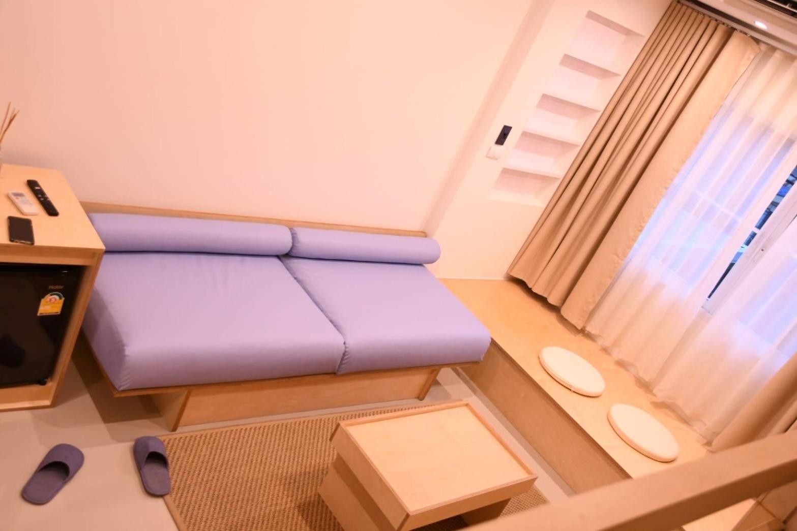 Quadruple Room with Private Bathroom - Photo 8