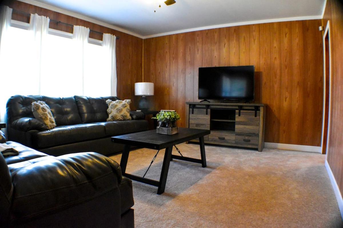 Two-Bedroom House photo 1