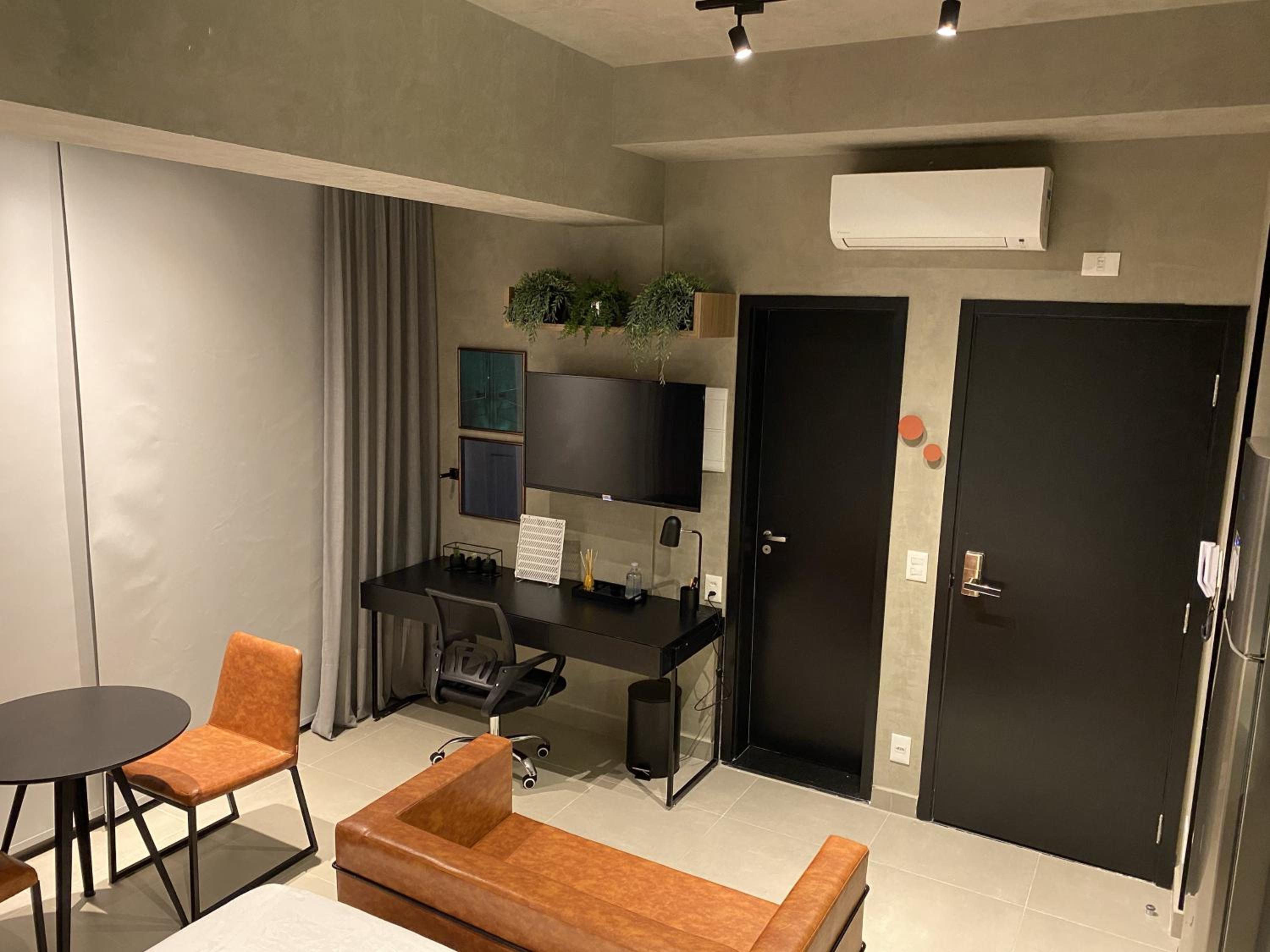 Studio Apartment - Photo 49