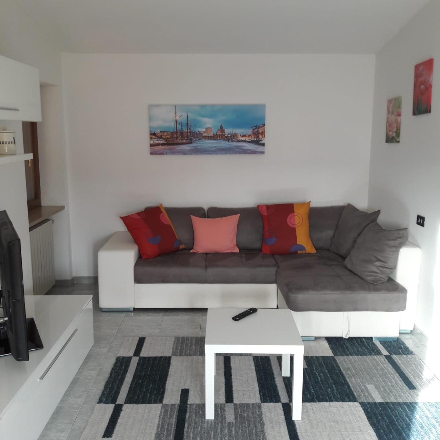 Two-Bedroom Apartment - Photo 1