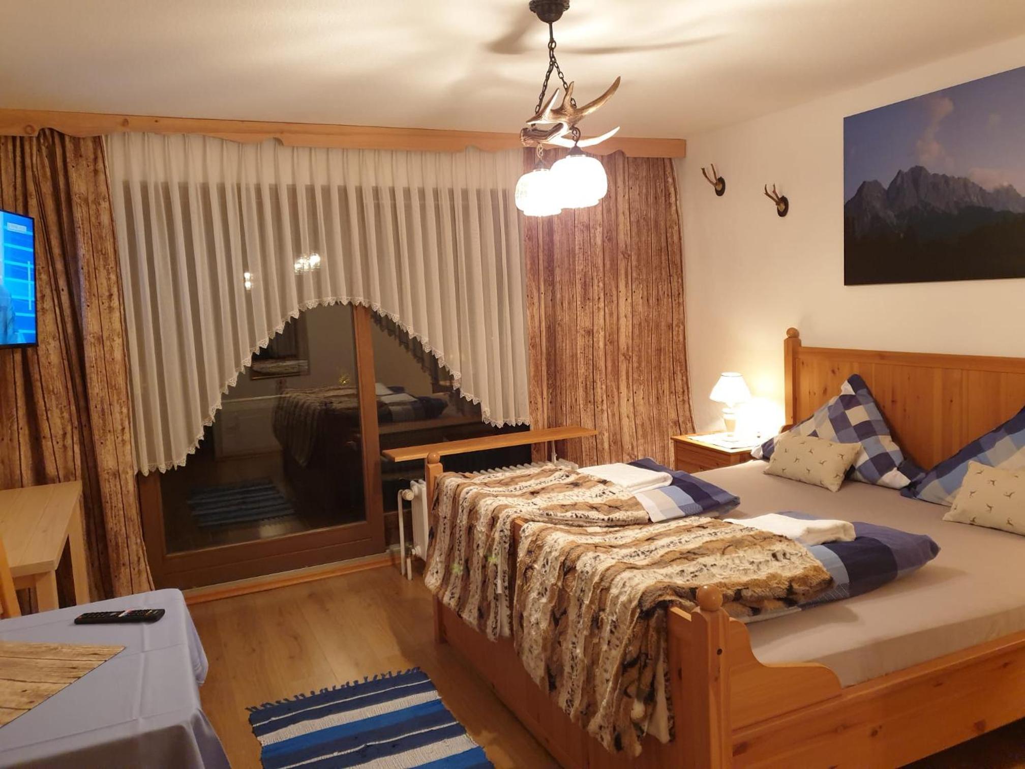 Double Room with Balcony photo 2