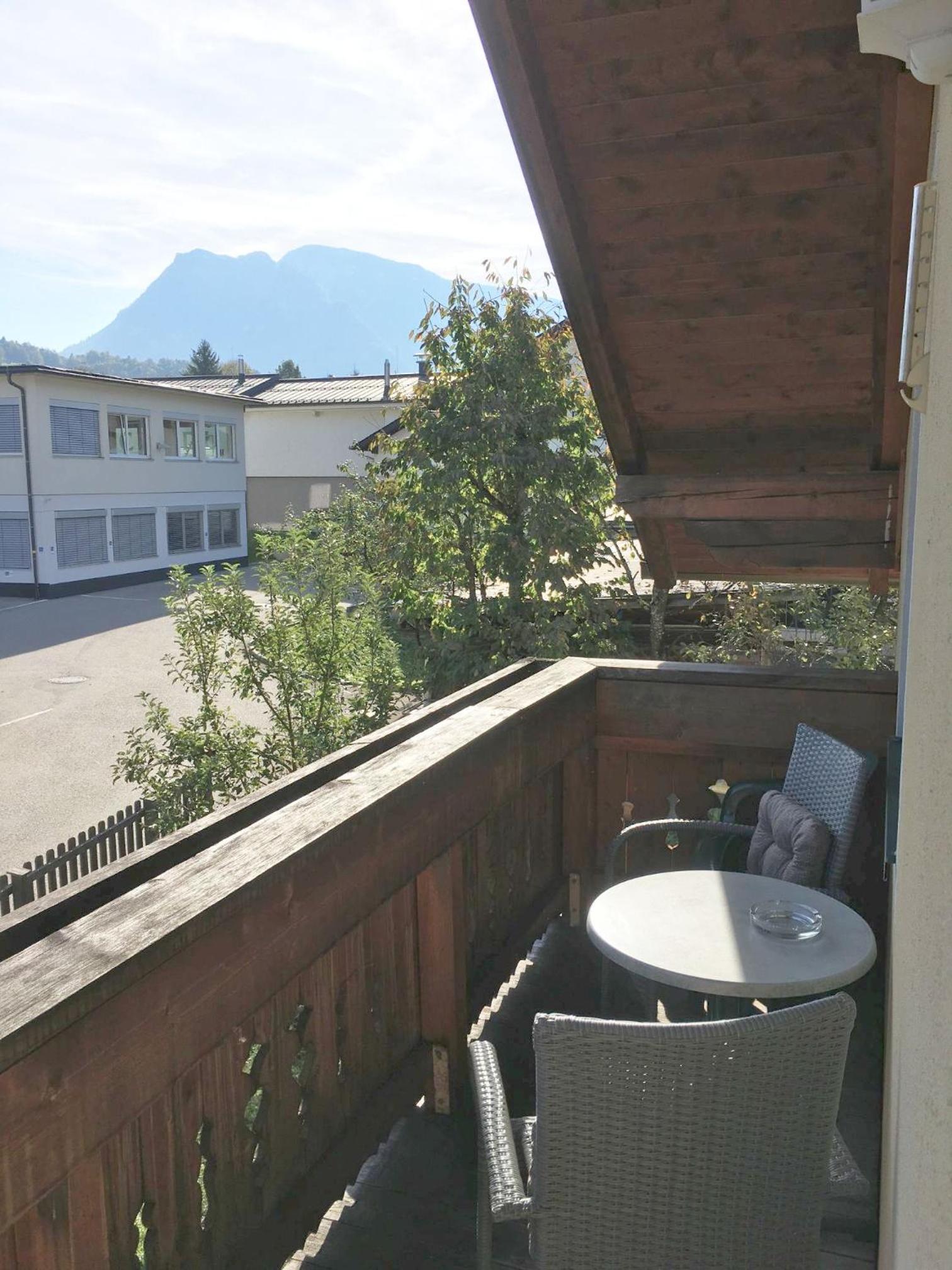 Apartment with Balcony photo 3