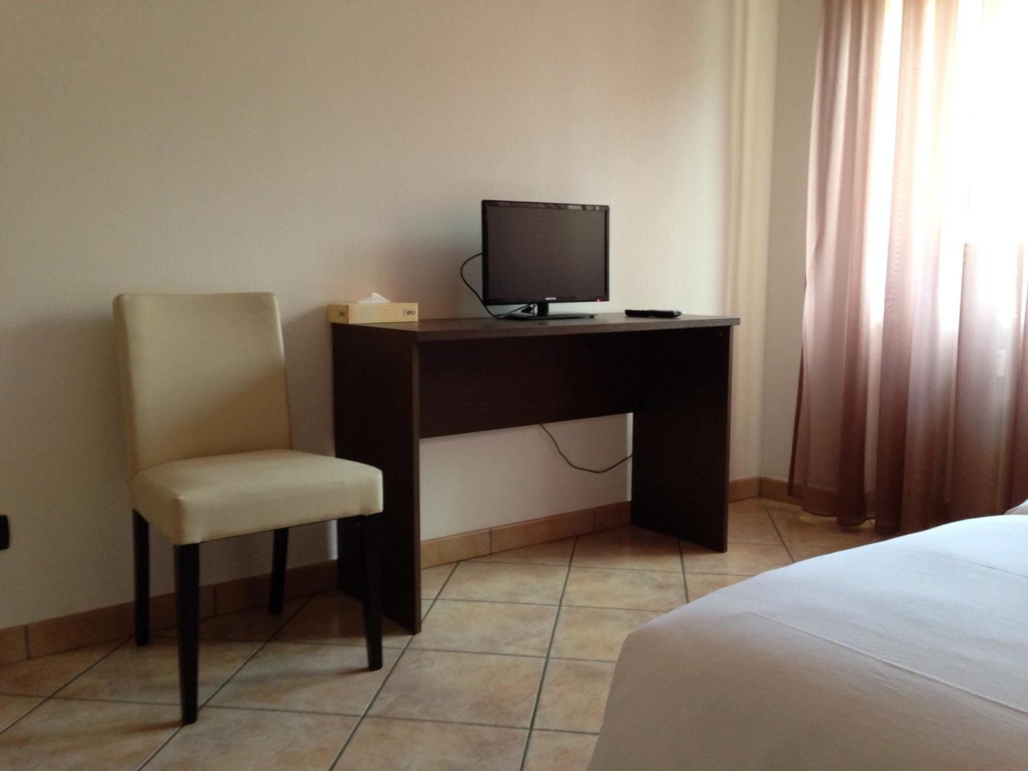 Double Room with Private External Bathroom photo 1