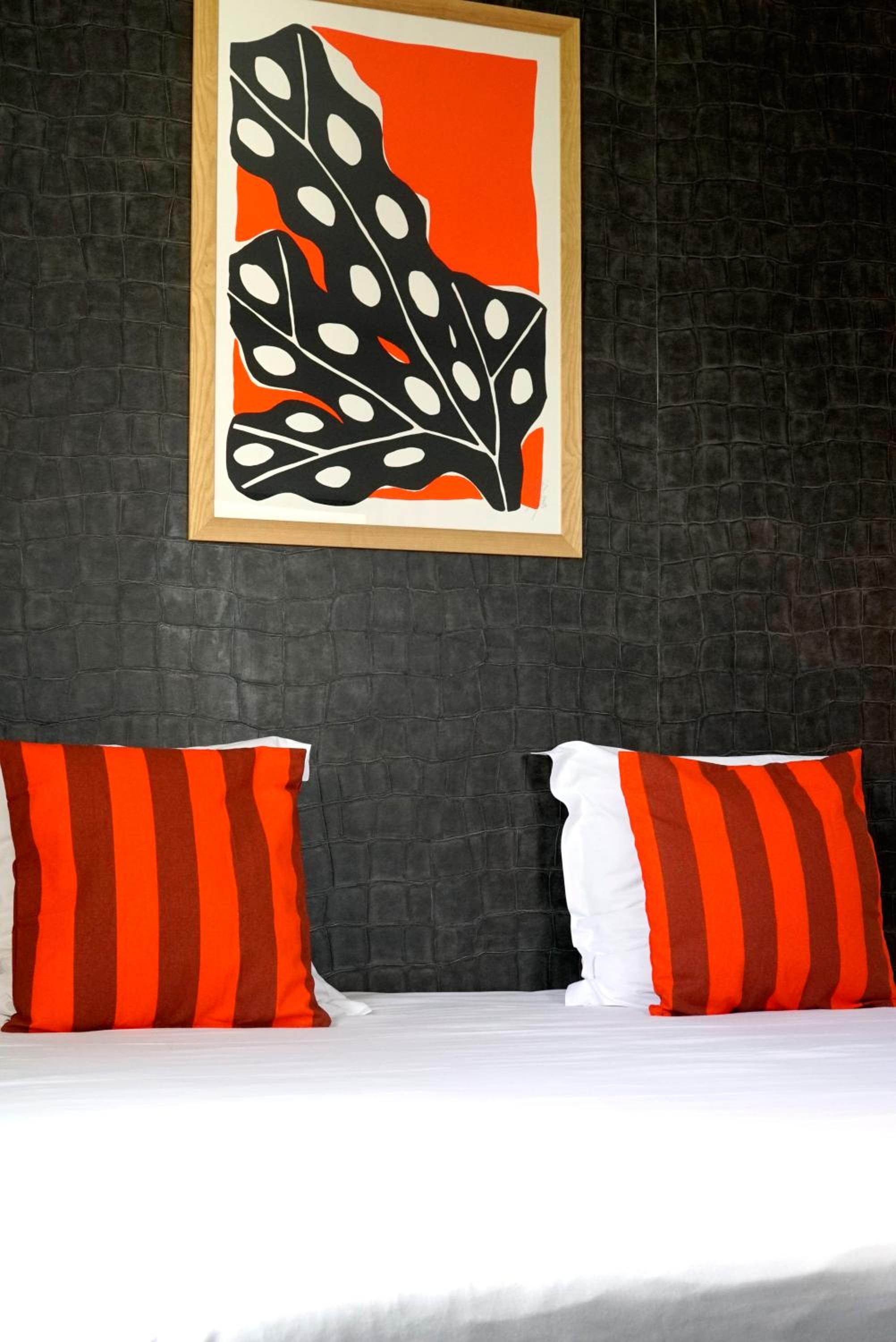 Double or Twin Room with Sea View photo 3
