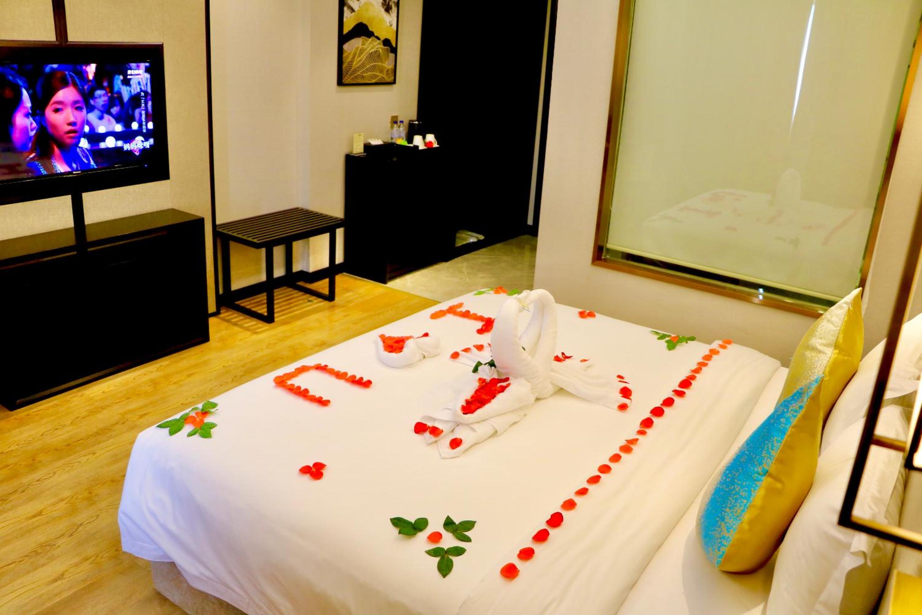 Deluxe Double Room - Photo 2
