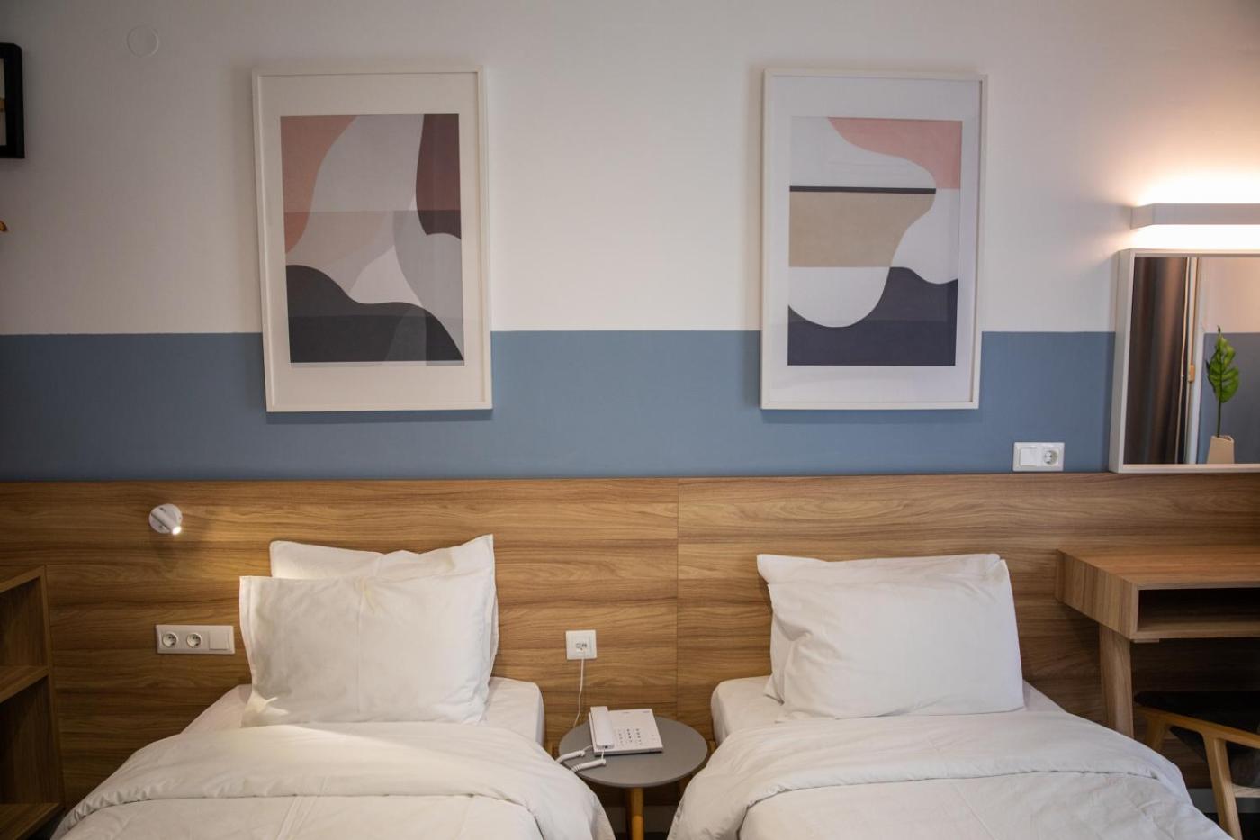 Standard Twin Room photo 3