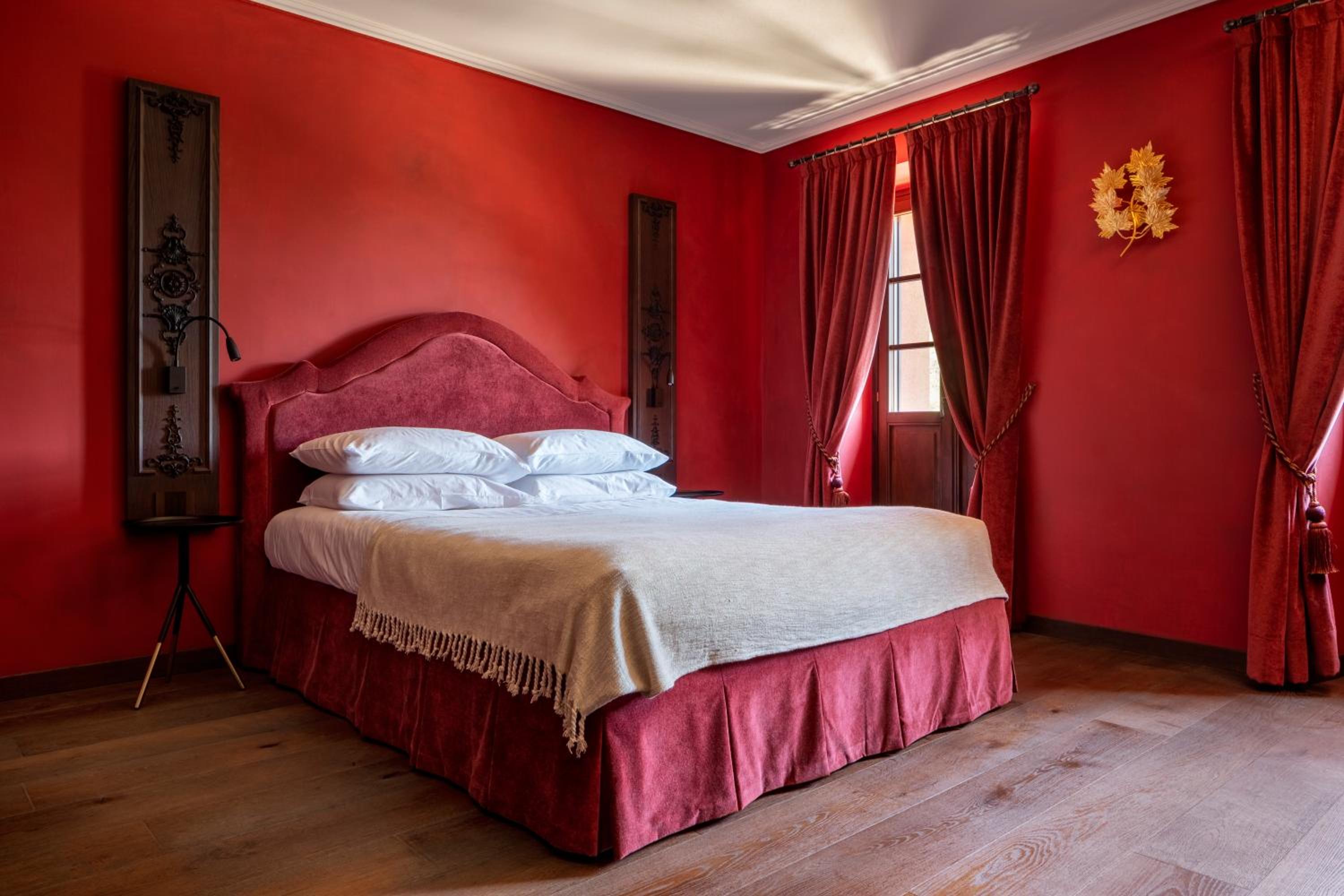 Deluxe Double Room - Photo 1
