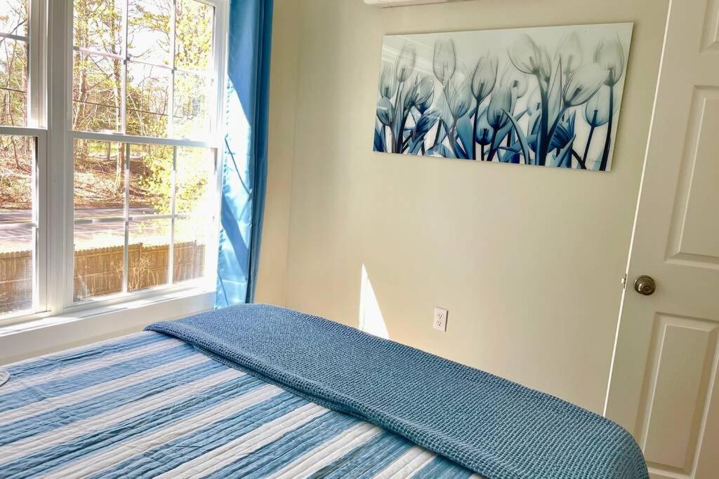 Two-Bedroom Apartment - Photo 16
