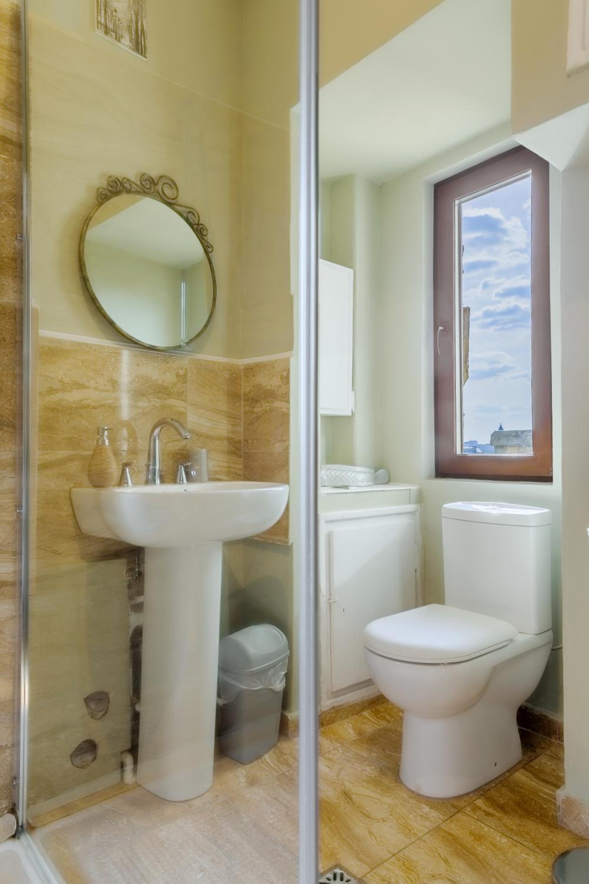 Apartment - Photo 9