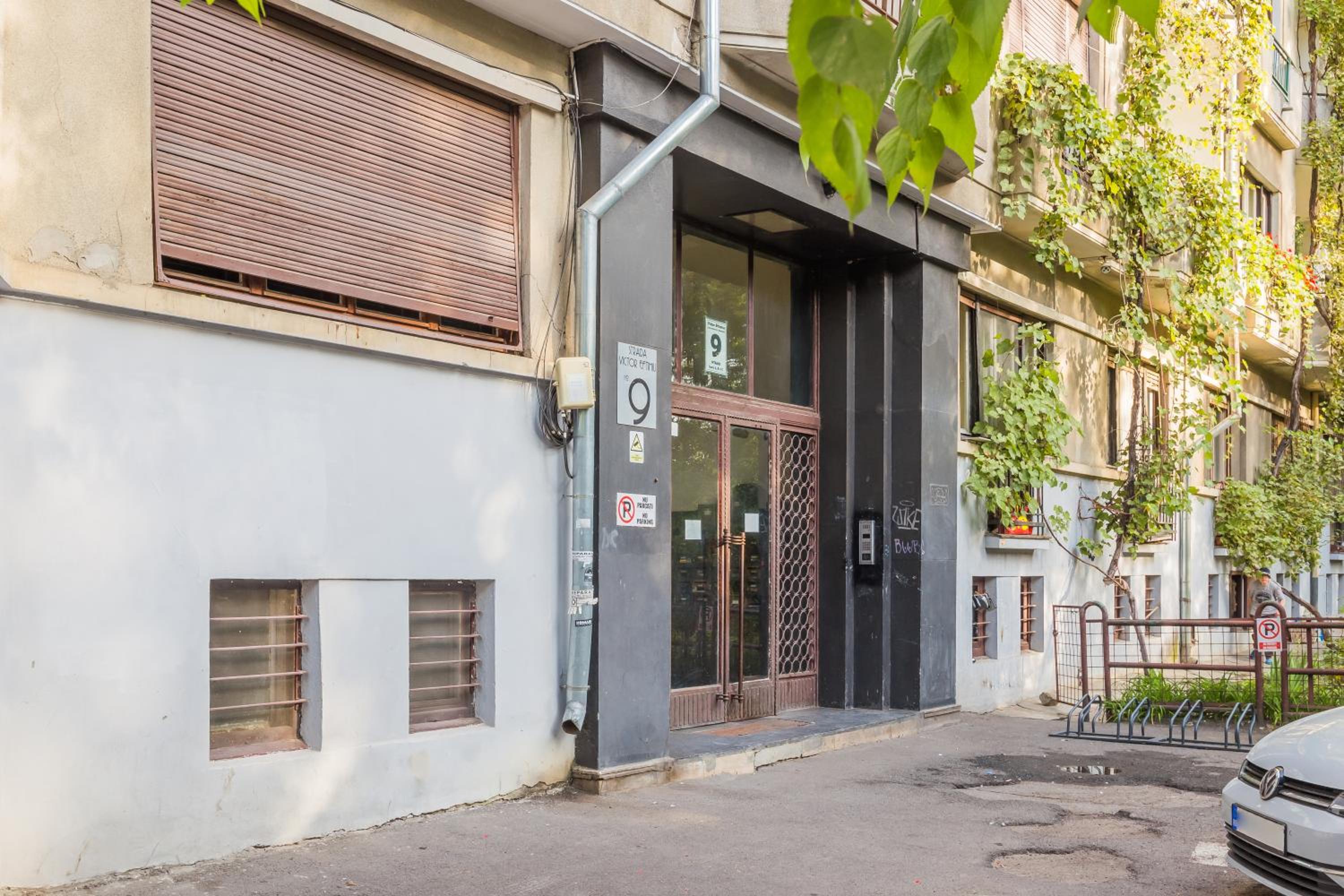 Apartment - Photo 31