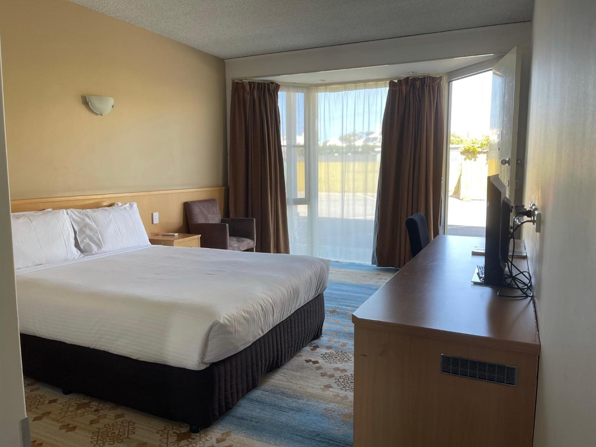 Standard Double Room - Photo 5