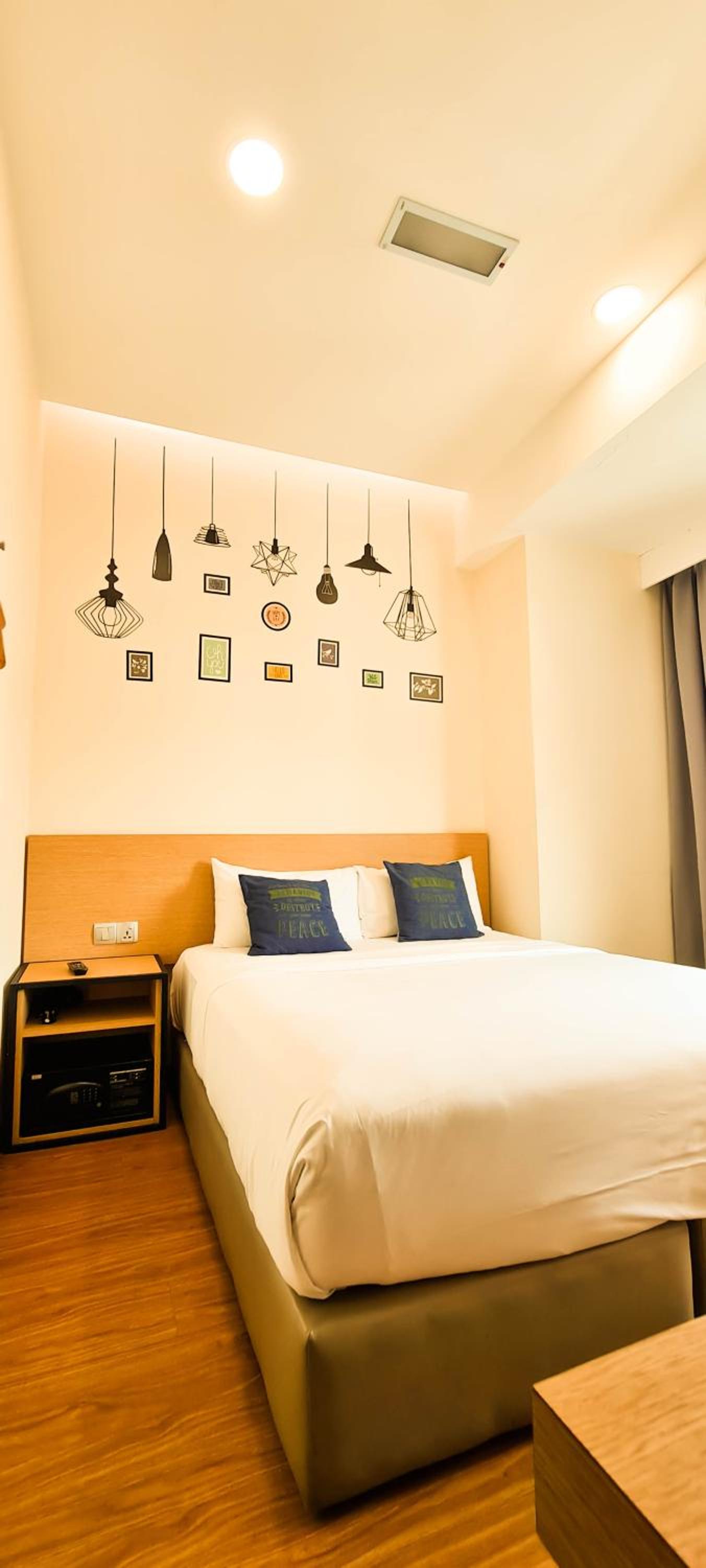 Deluxe Queen Room photo 3