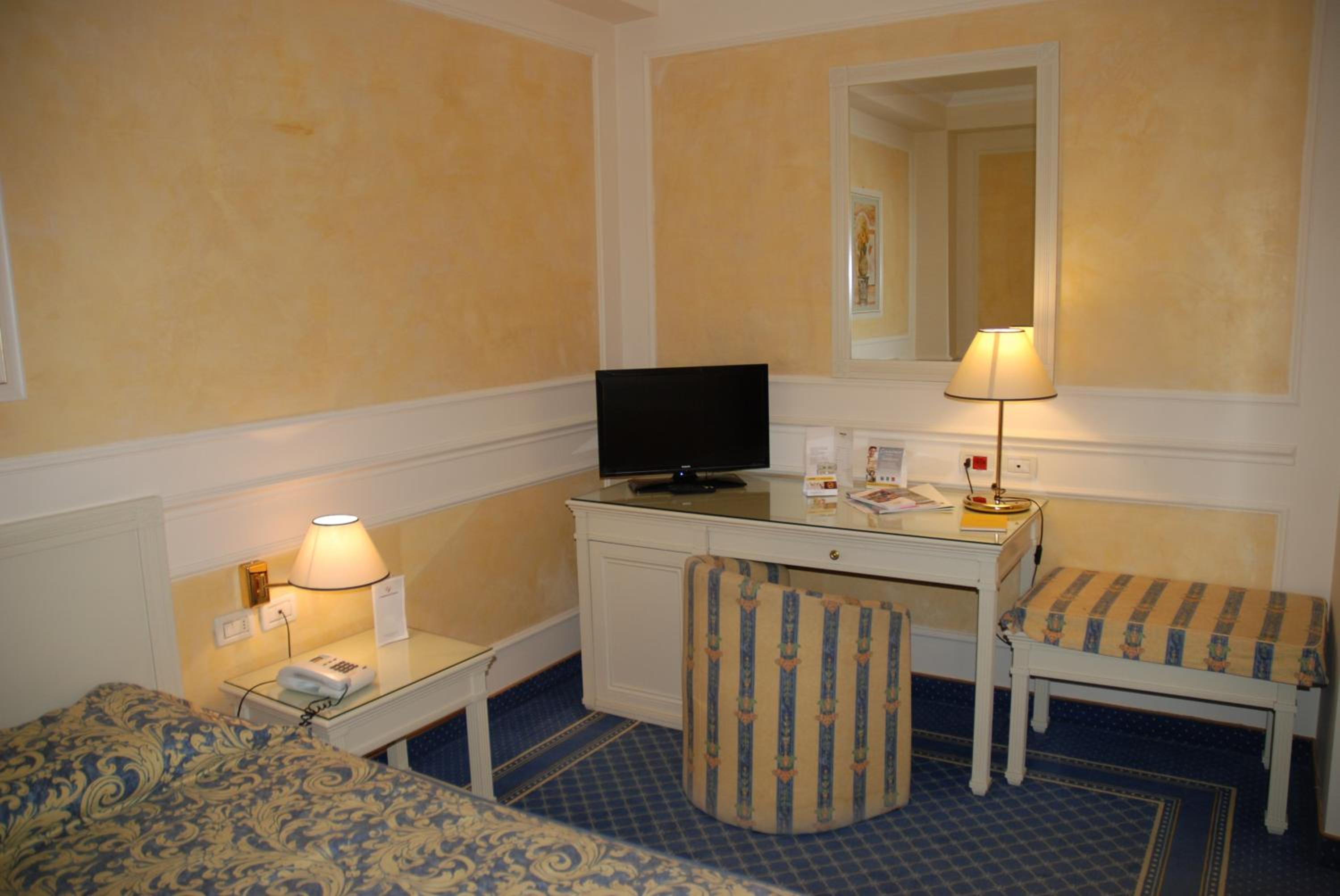 Superior Double Room - Photo 6