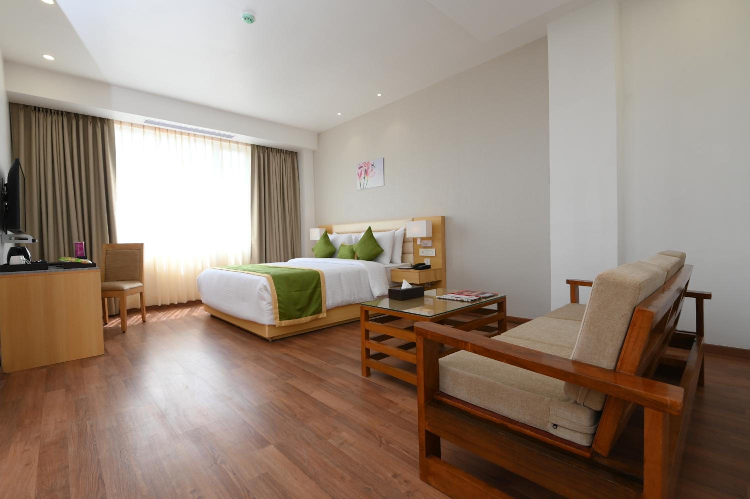 Large Double Room