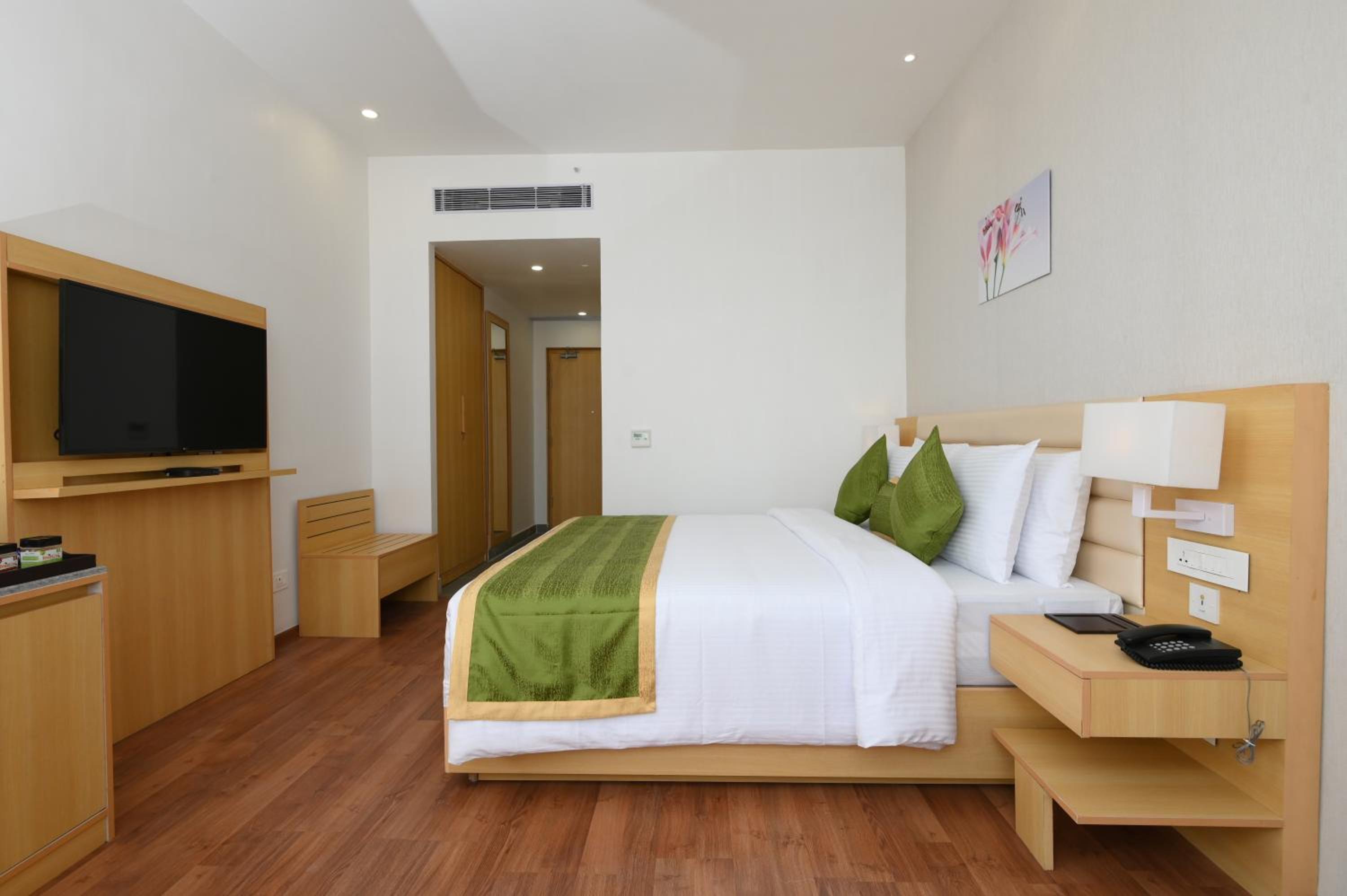 Deluxe Room 1 Double Bed