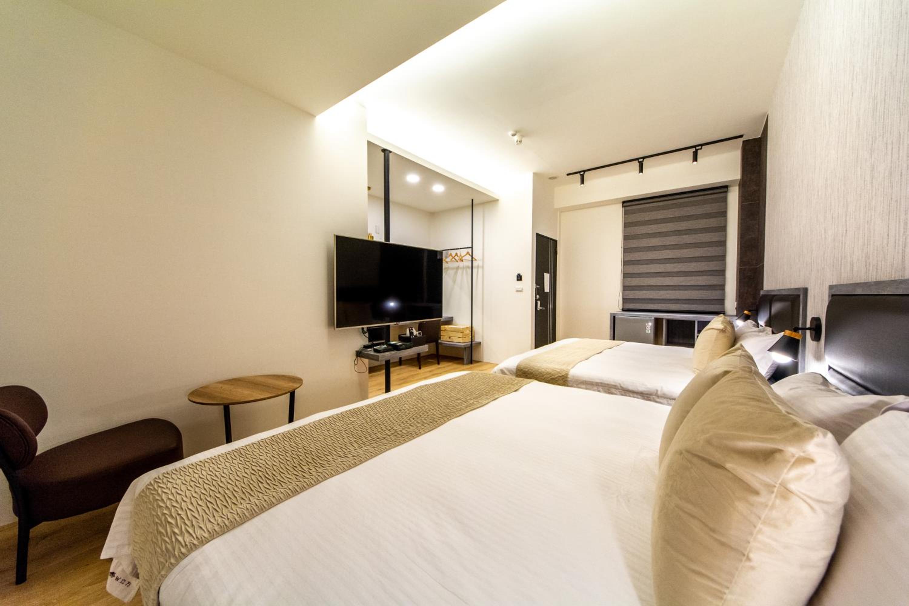 Classic Quadruple Room