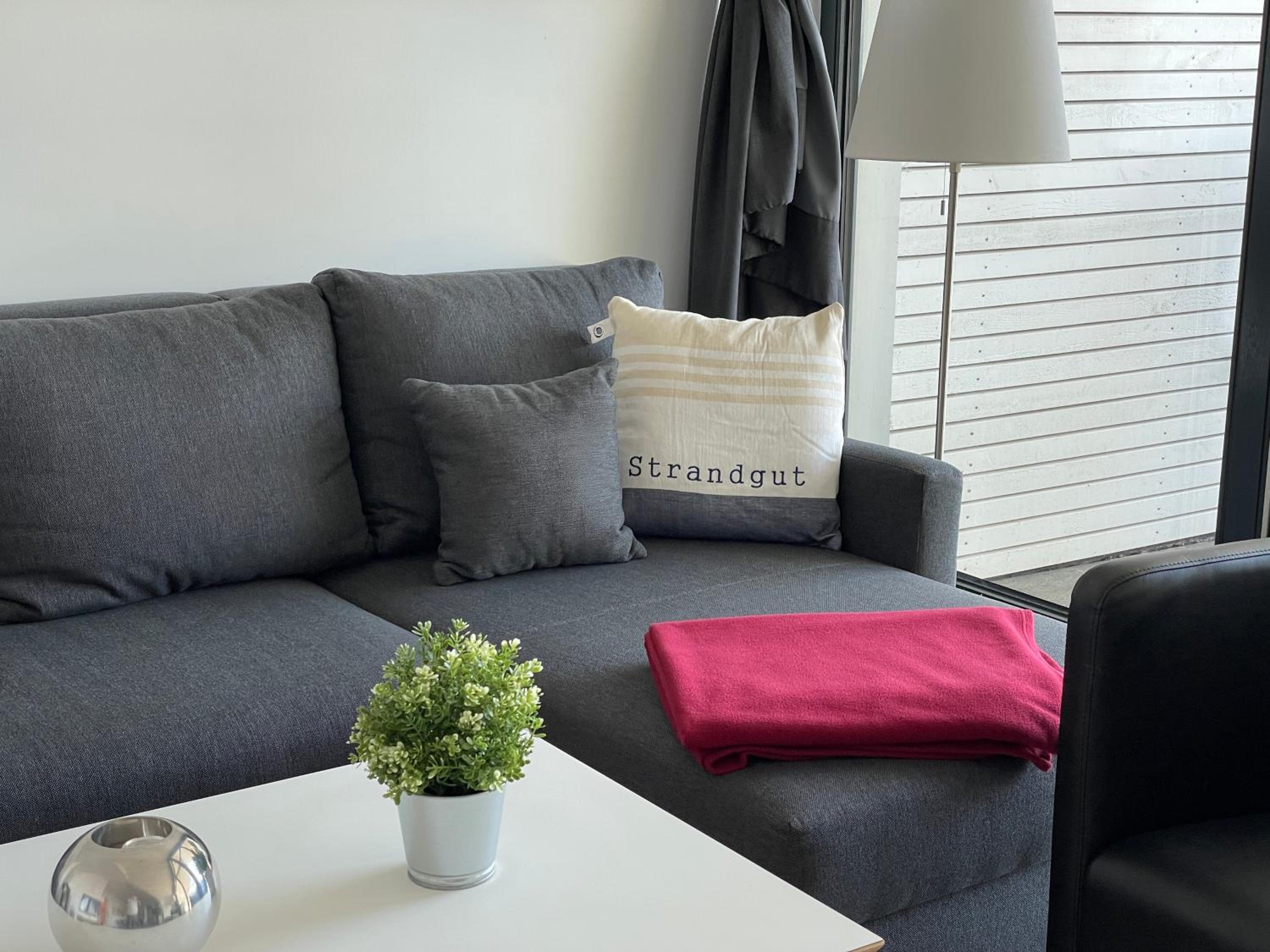 Apartment with Balcony photo 1