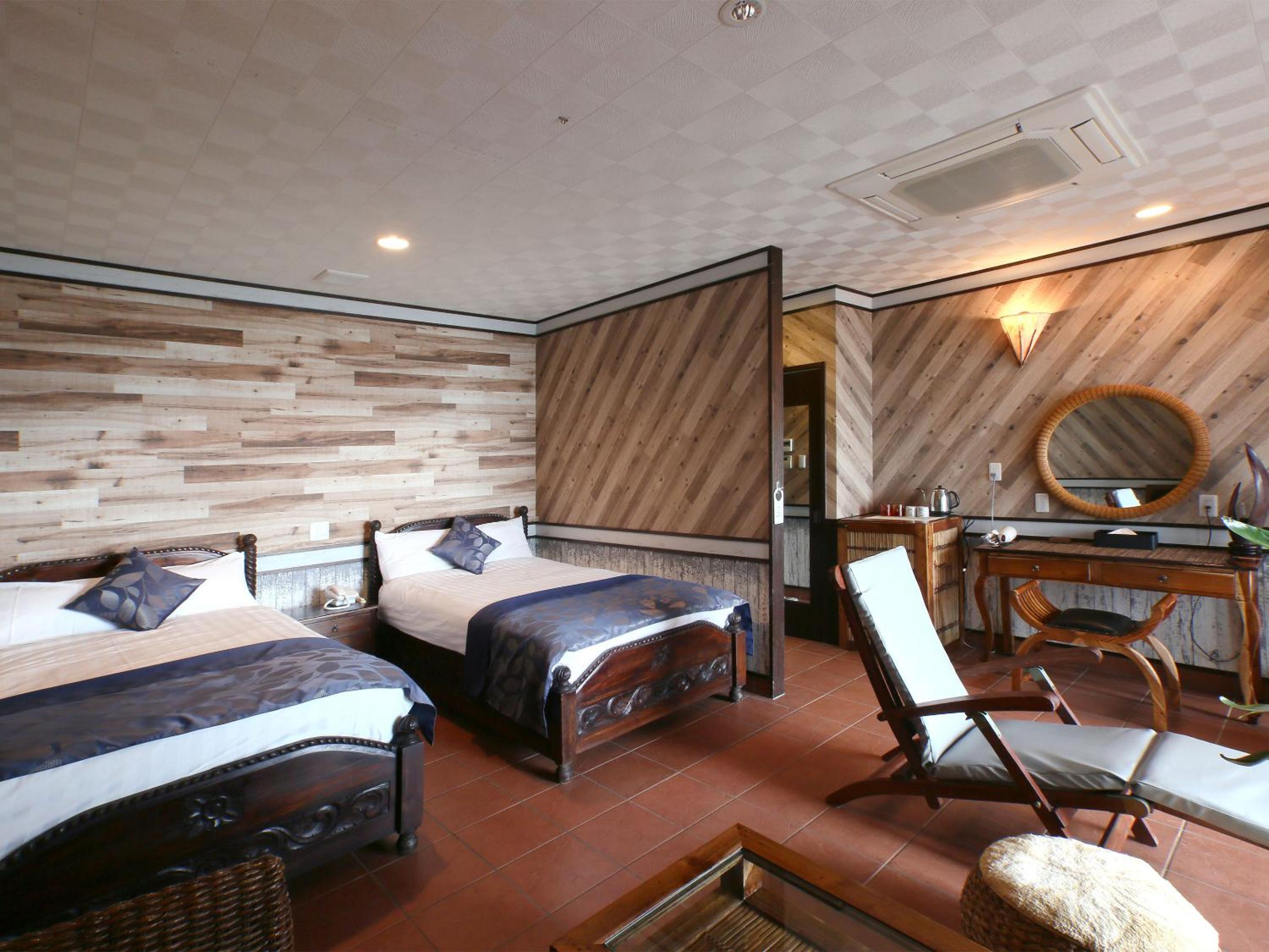 Twin Room with Sea View photo 1