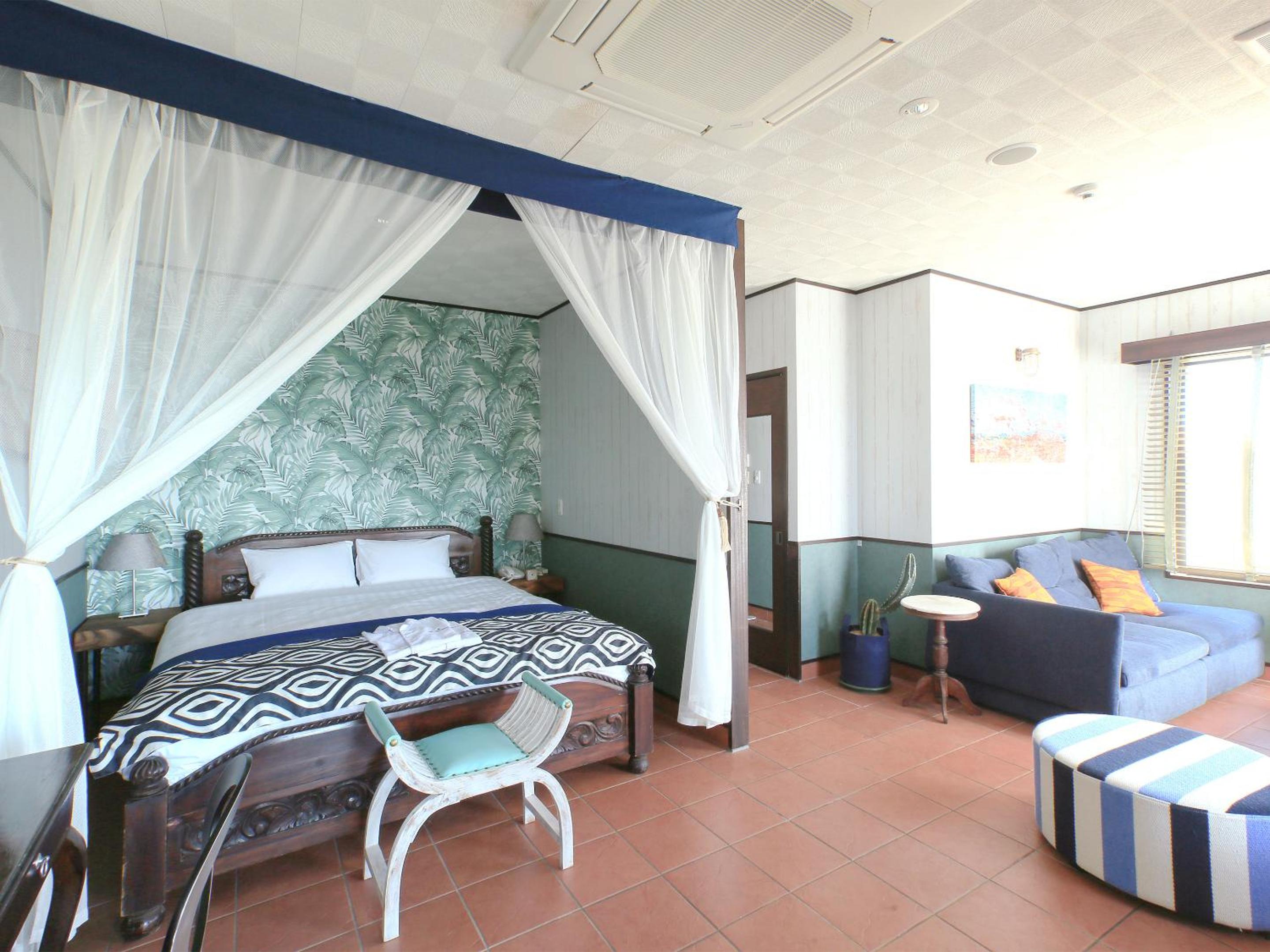 Double Room with Sea View photo 2