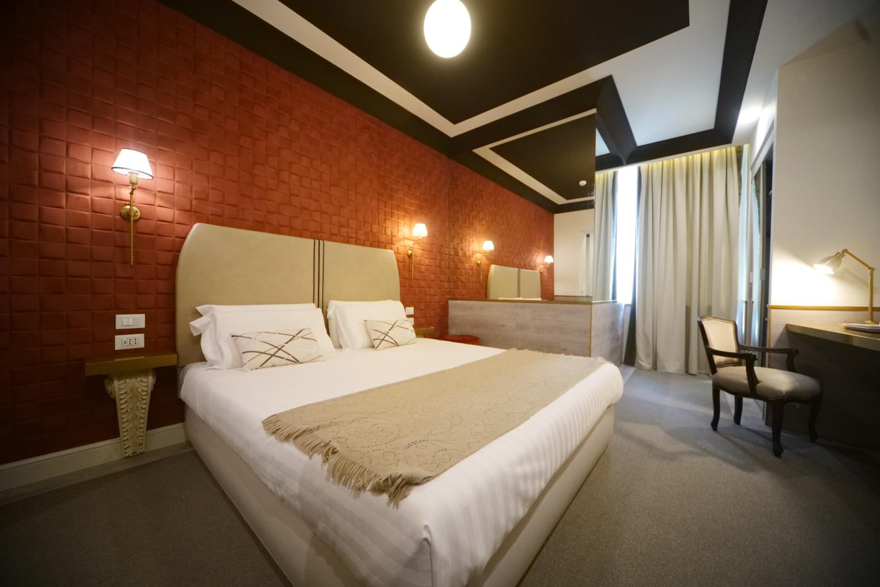 Superior Double Room photo 2