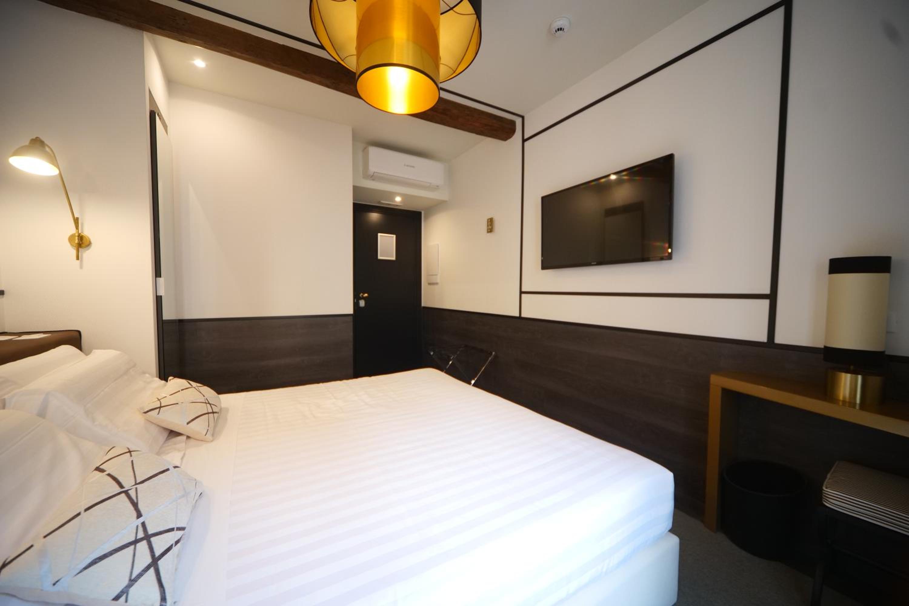Standard Double Room photo 2