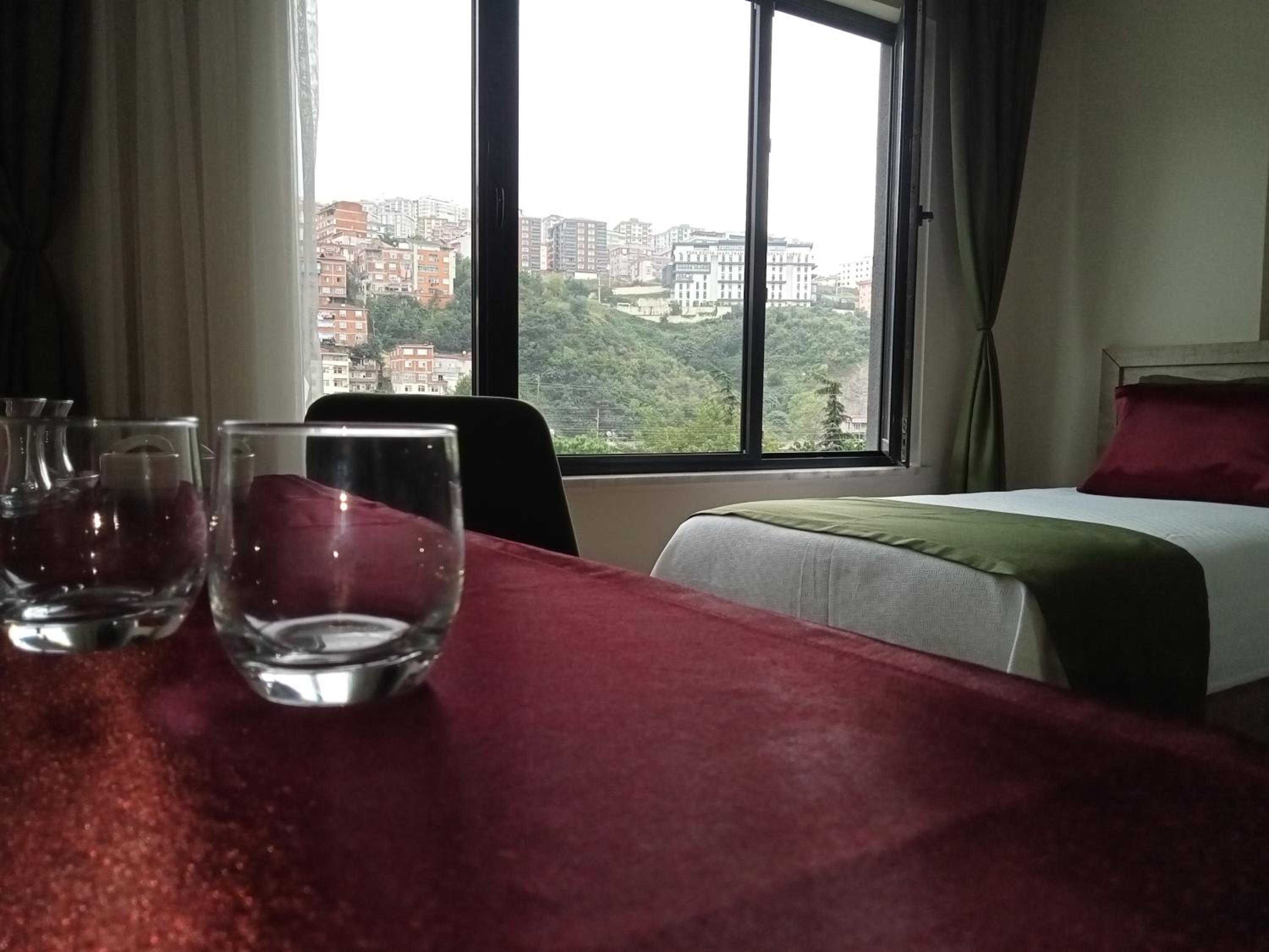 Standard Twin Room - Photo 6
