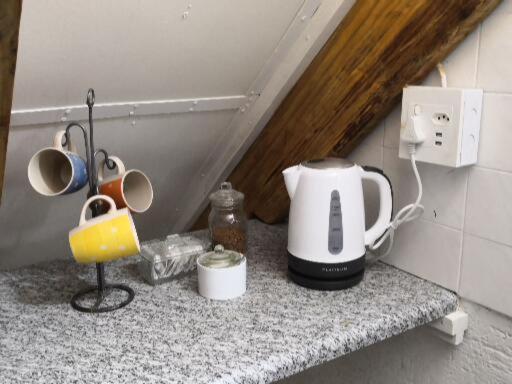 Three-Bedroom Apartment - Photo 7