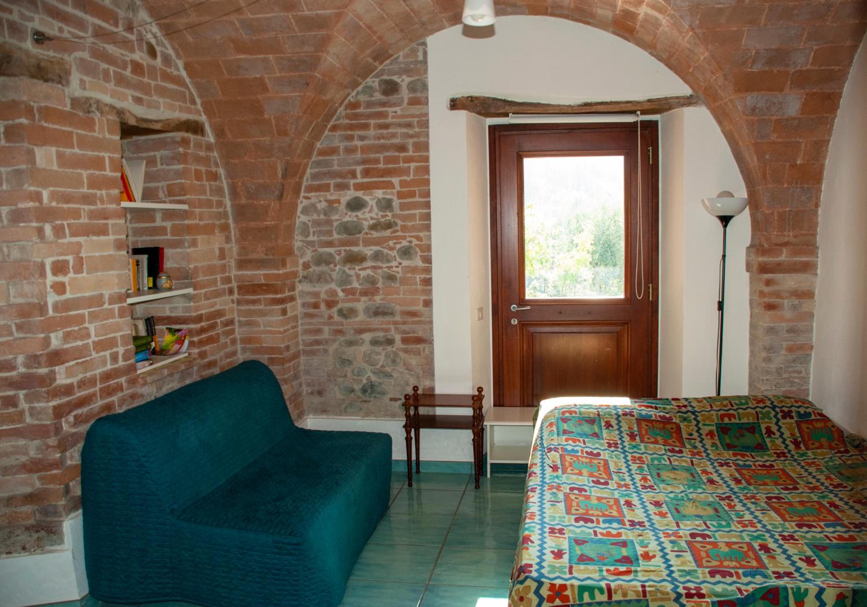 Apartment - Ground Floor photo 2