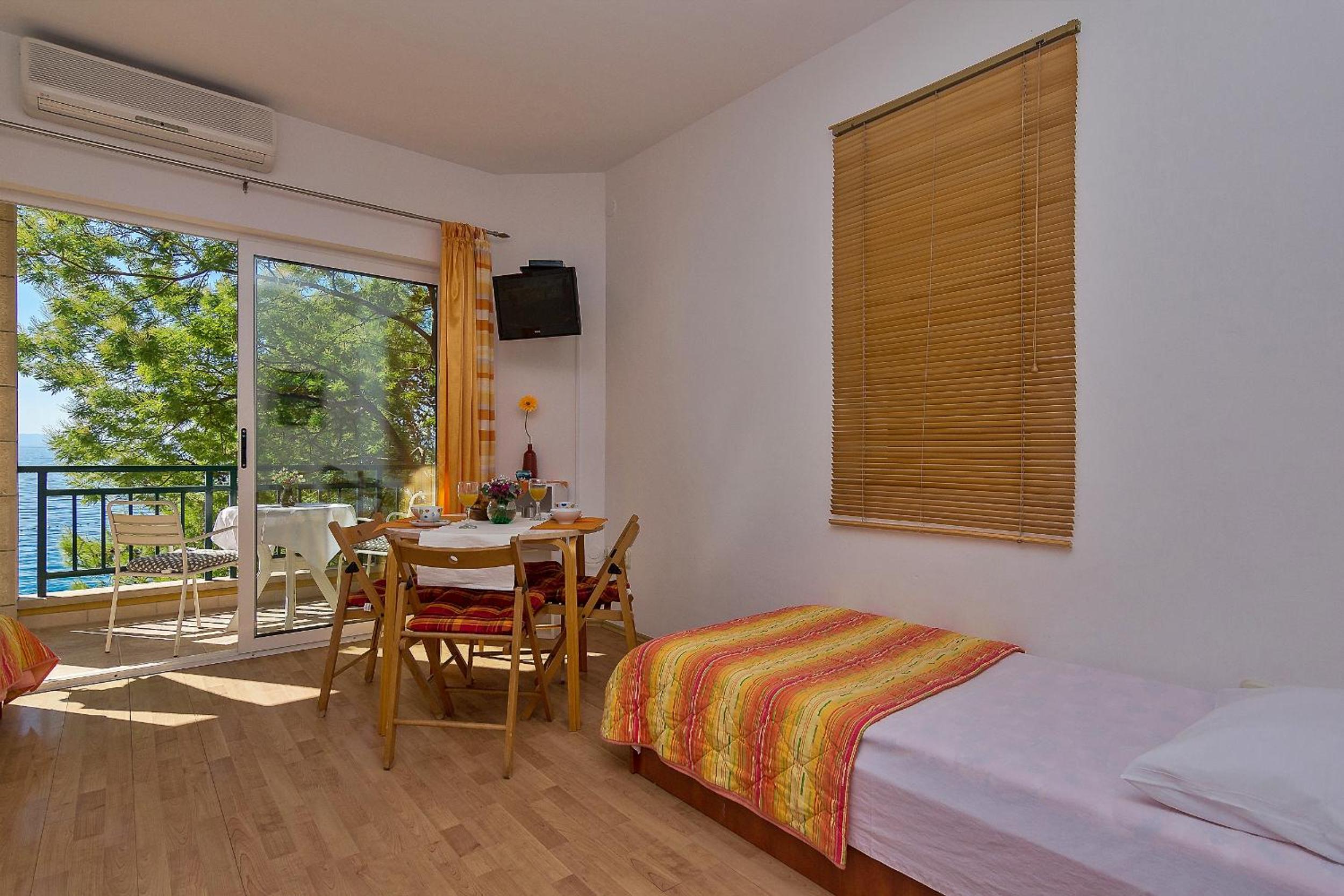 Apartment with Sea View ( 1st Floor )
