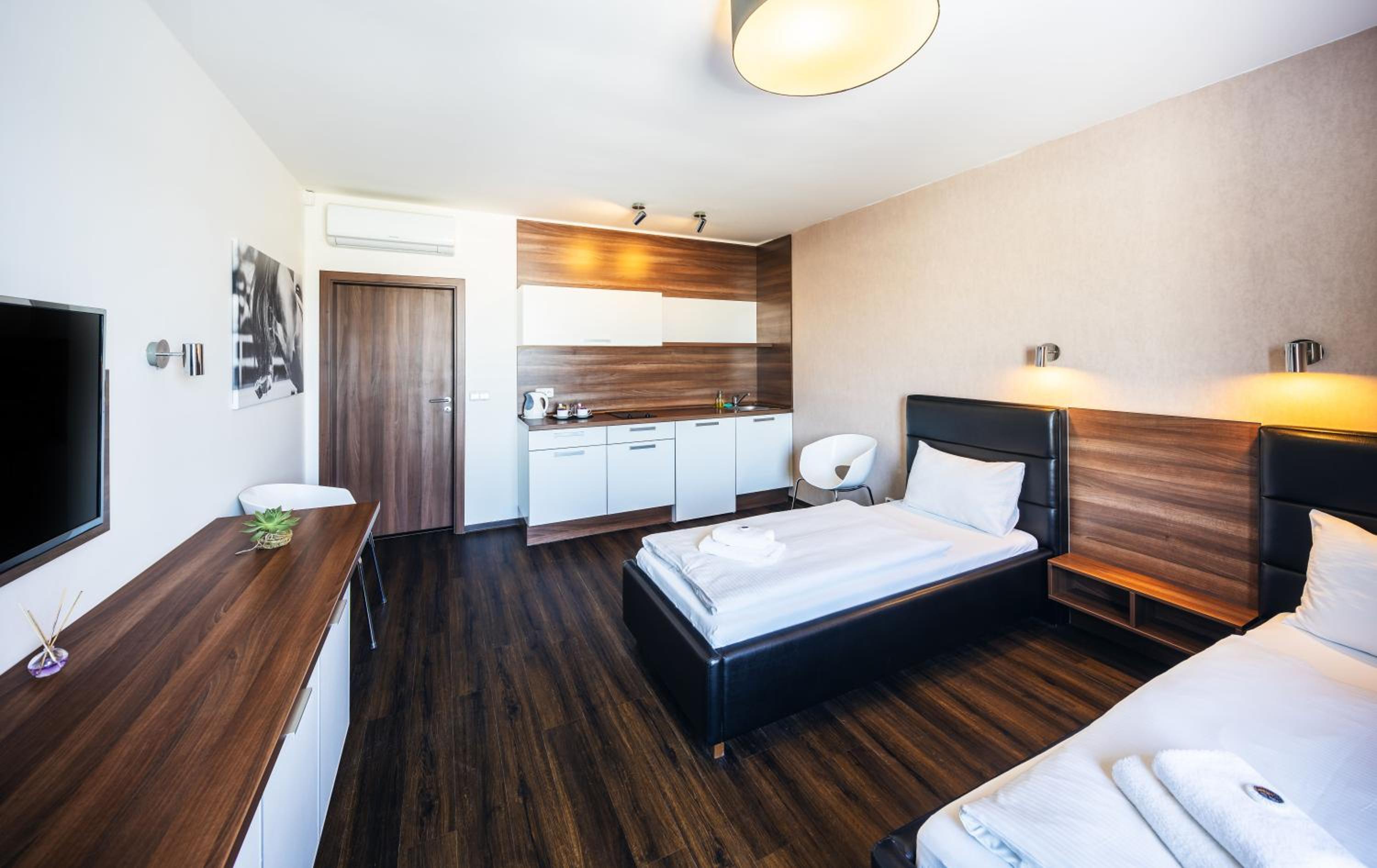 Double or Twin Room photo 1