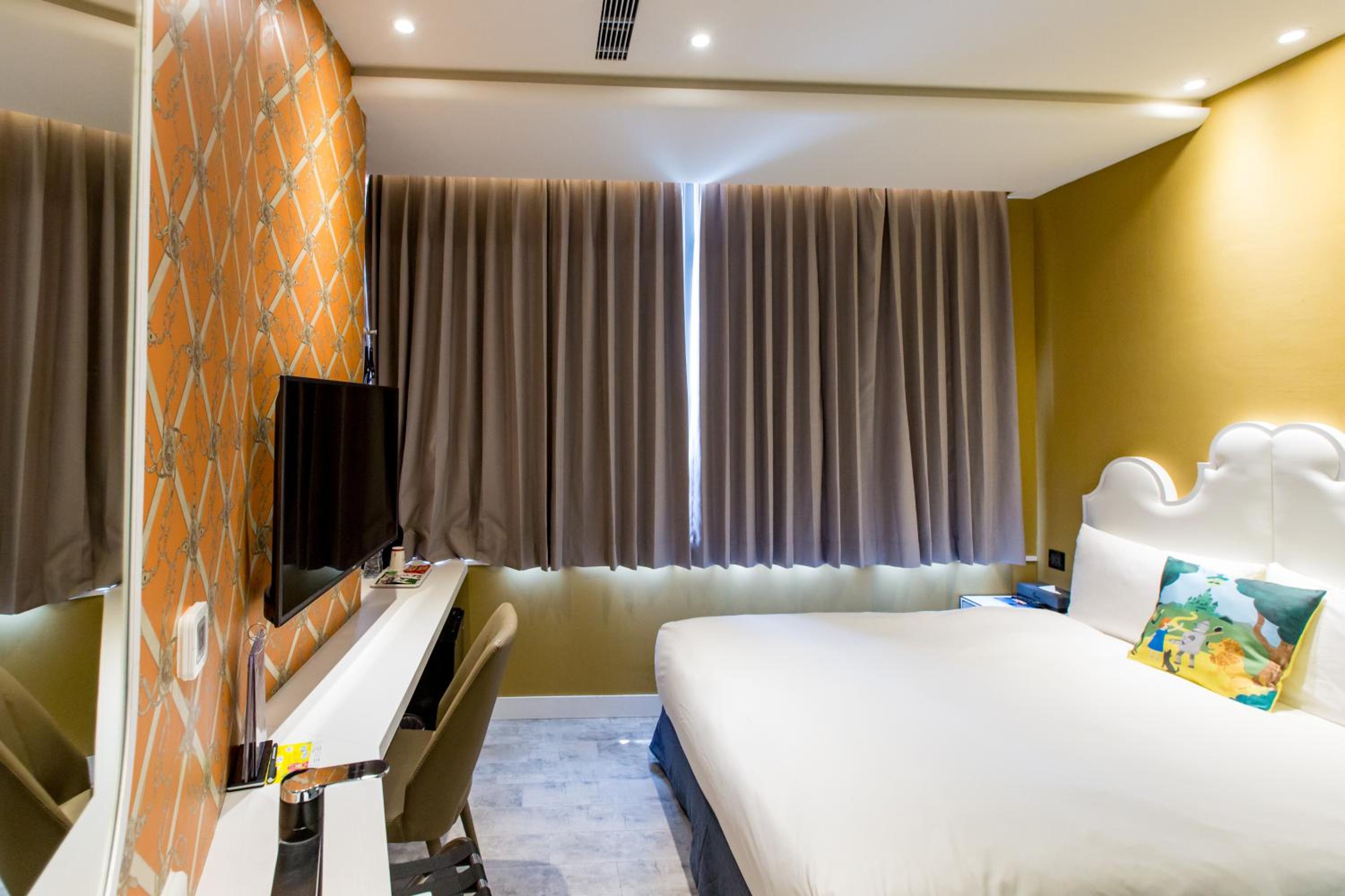 Economy Double Room - Photo 6